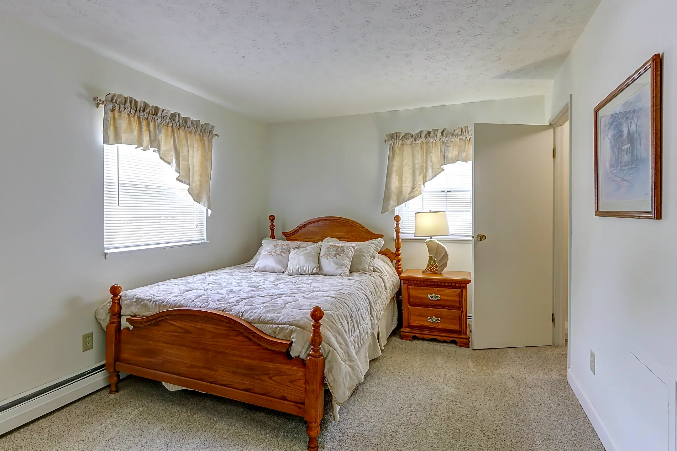 Eastwood Arms Apartments Niles, OH 44446