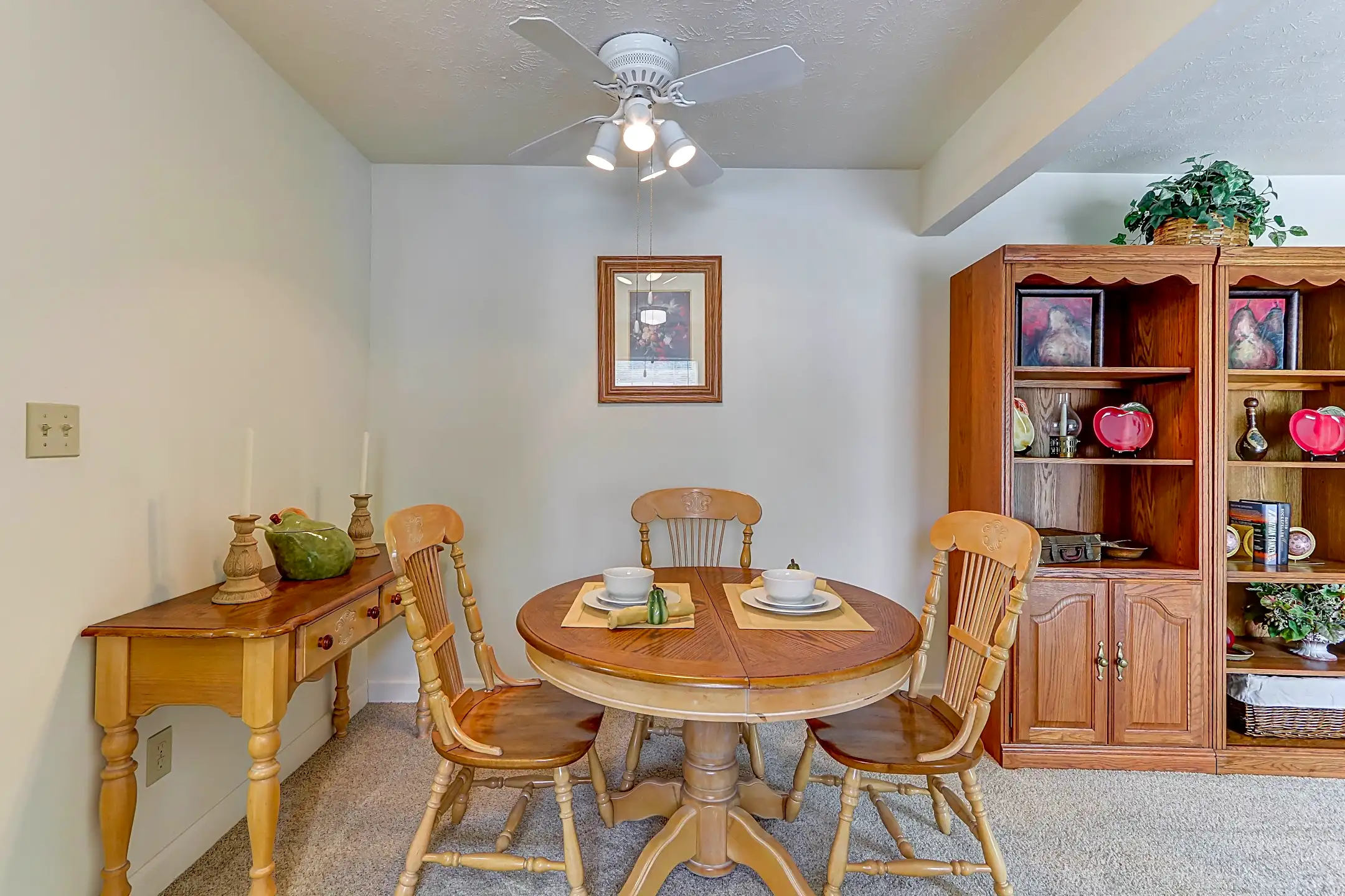 Eastwood Arms Apartments Niles, OH 44446