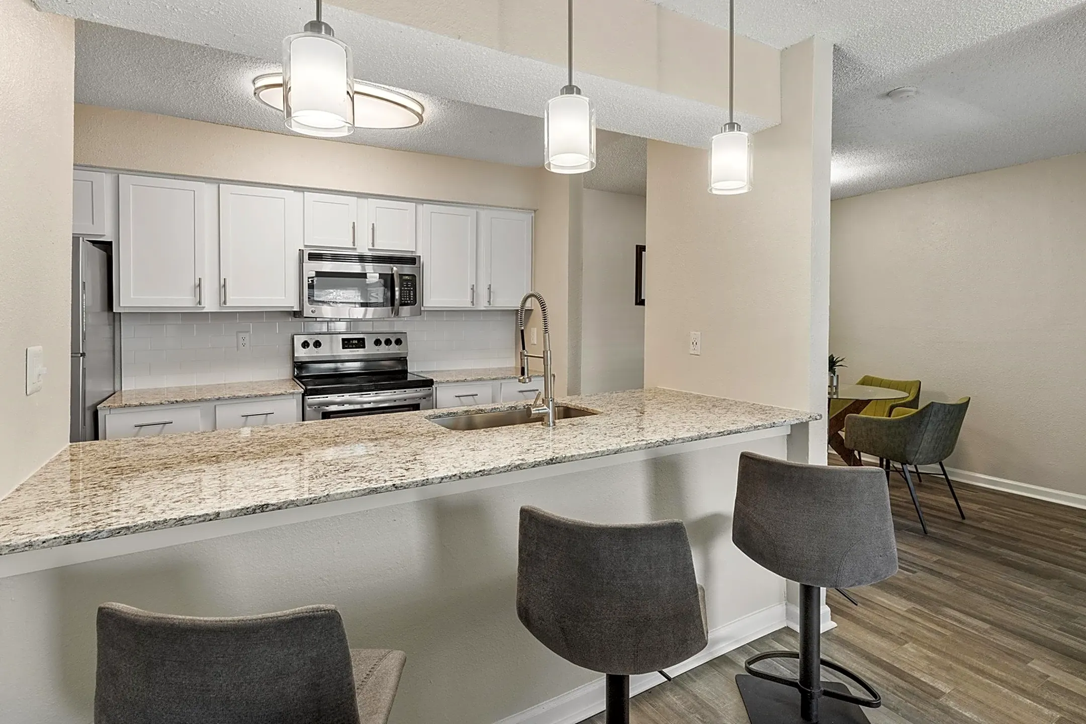 Residence on Lamar Arlington, TX 76011