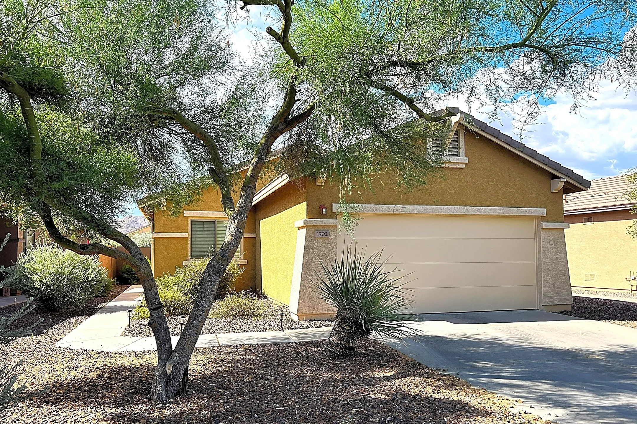 1702 W Owens Way | New River, AZ Houses for Rent | Rent.