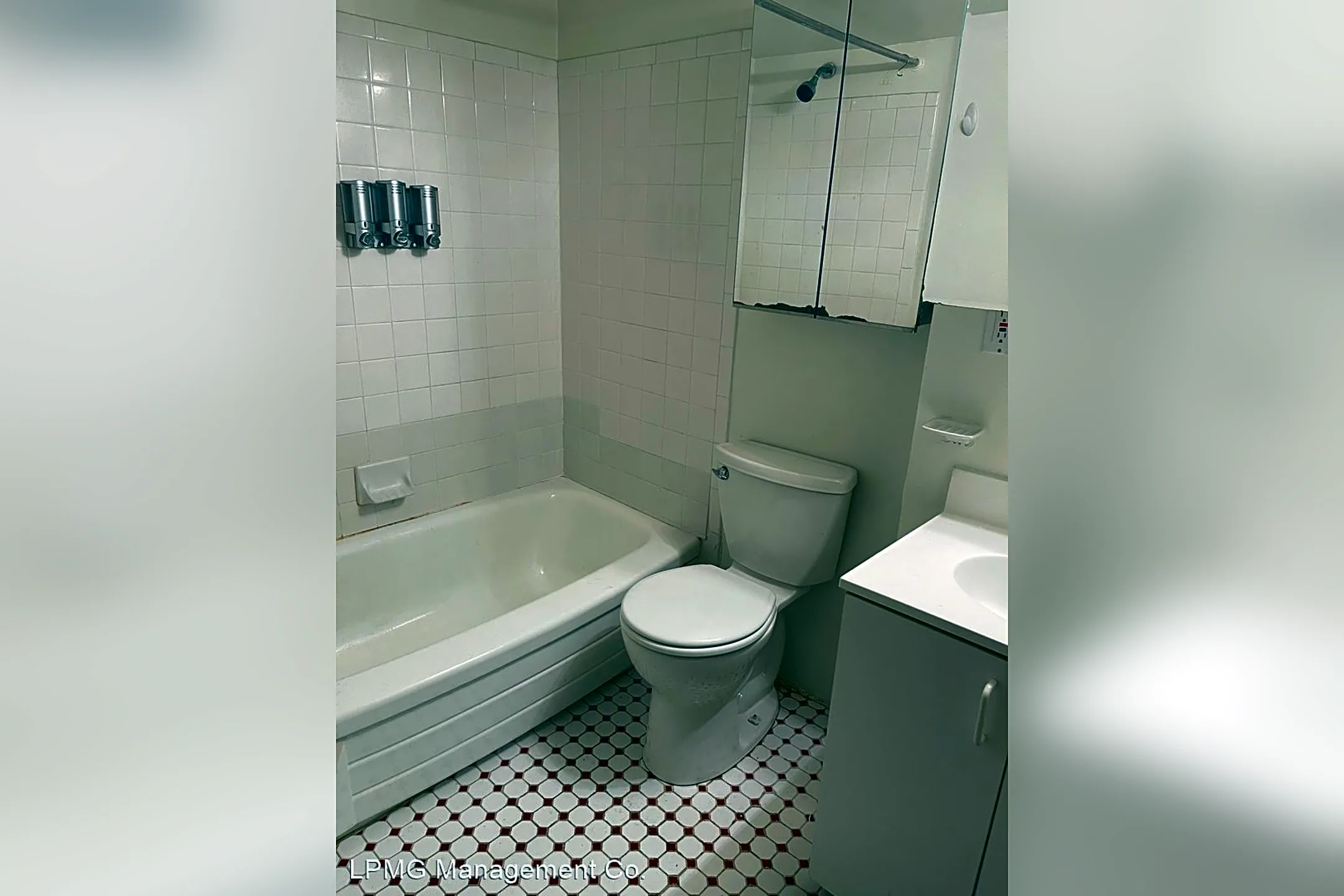 Bathroom - 1214 Waverly Walkway - Philadelphia, PA
