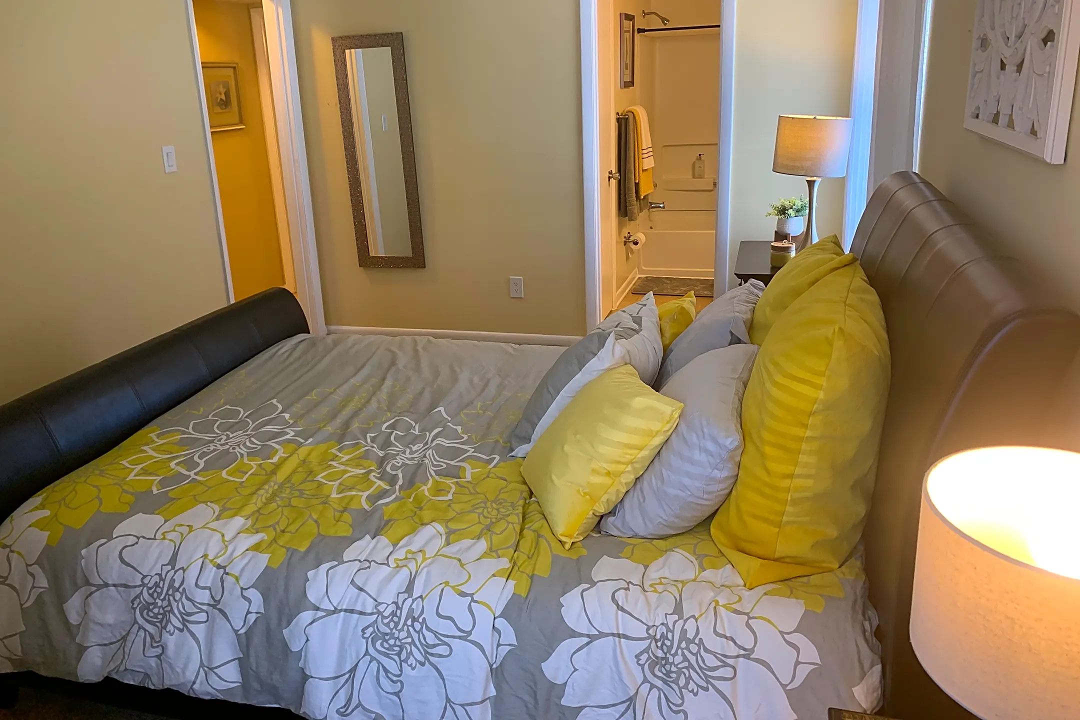 Ashton At Oyster Point Apartments Newport News, VA 23601