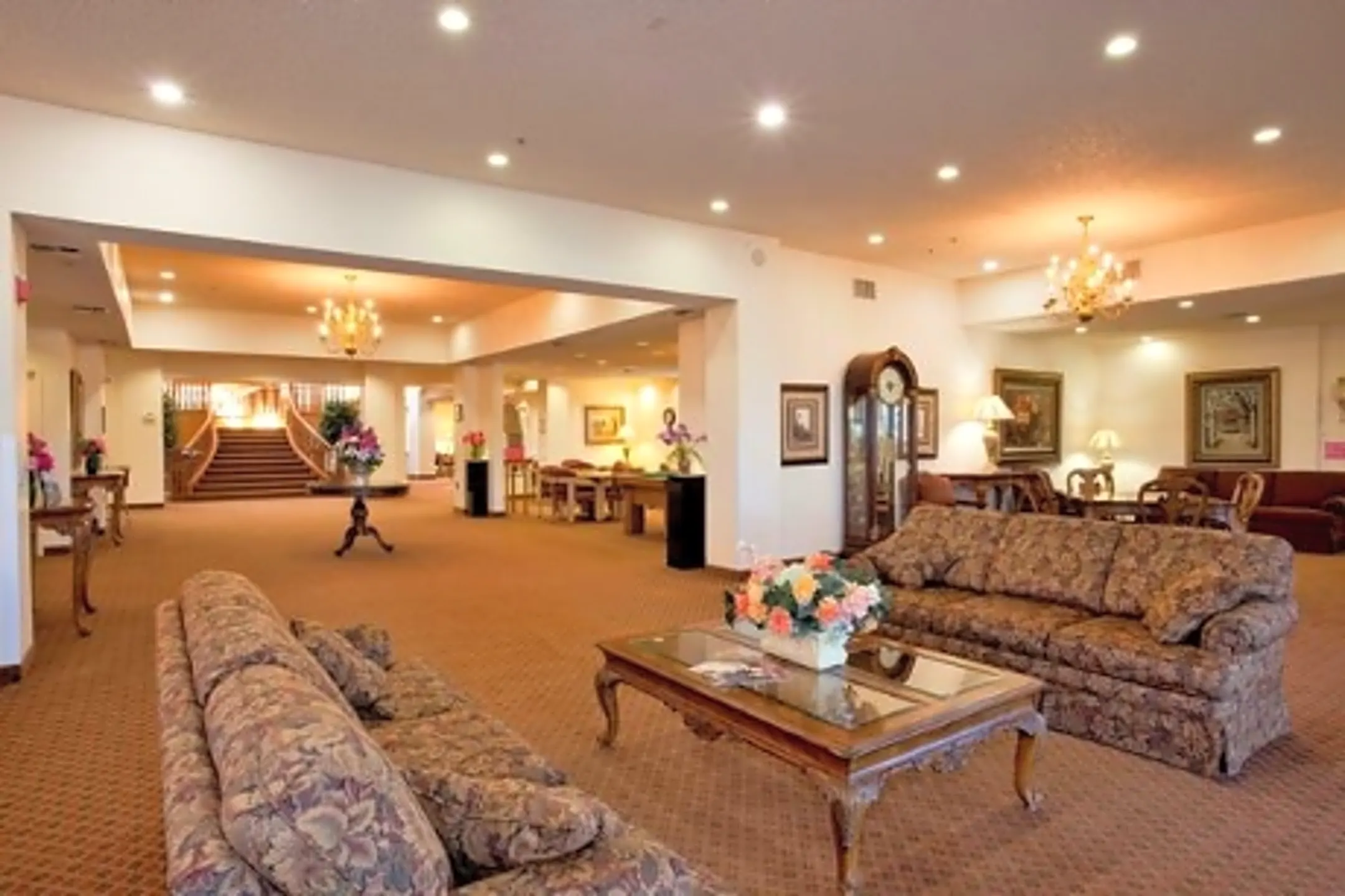 The Camelot Hemet, CA 92543