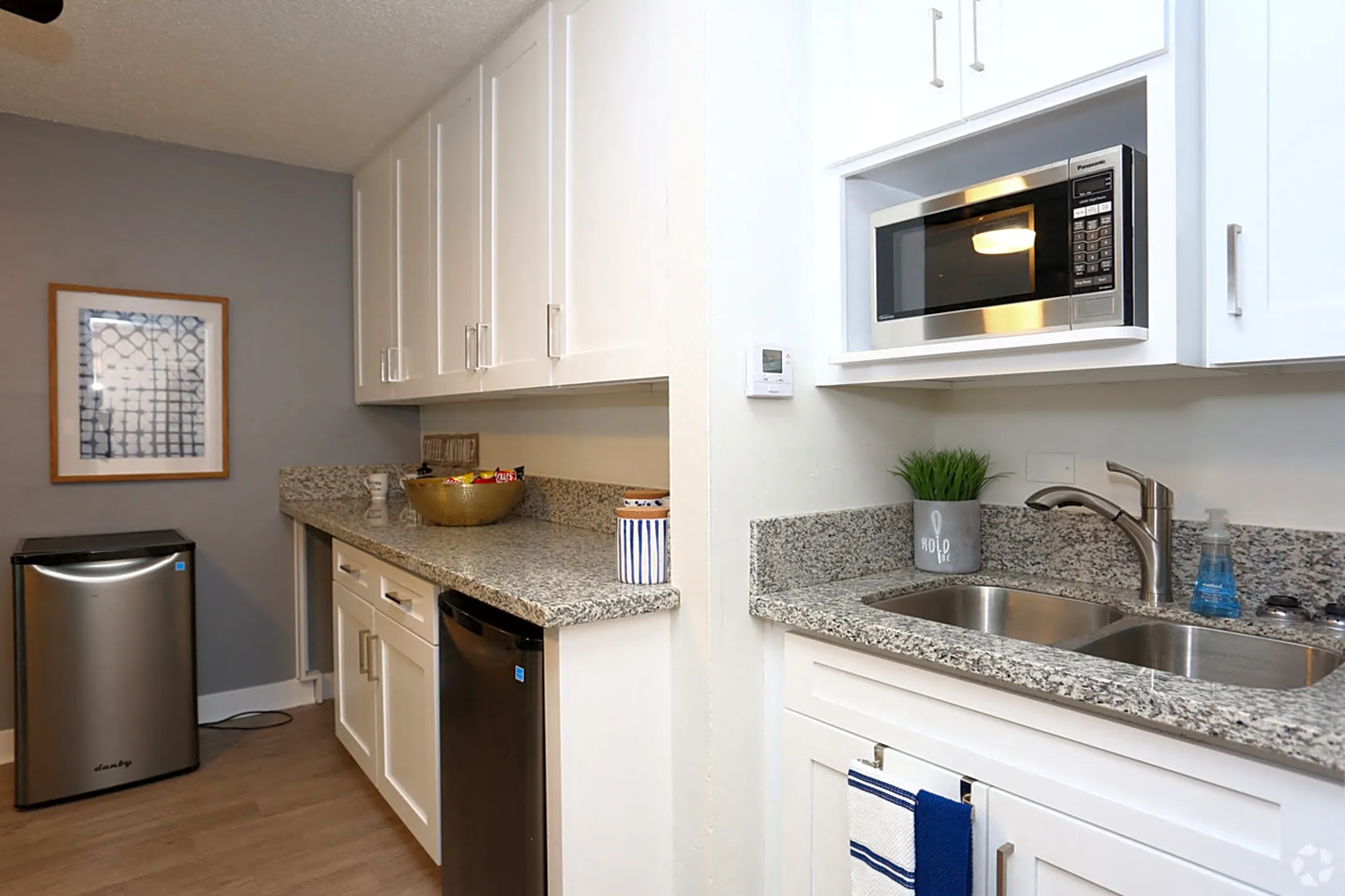 The SLO Student Living 1050 E Foothill Blvd San Luis Obispo, CA