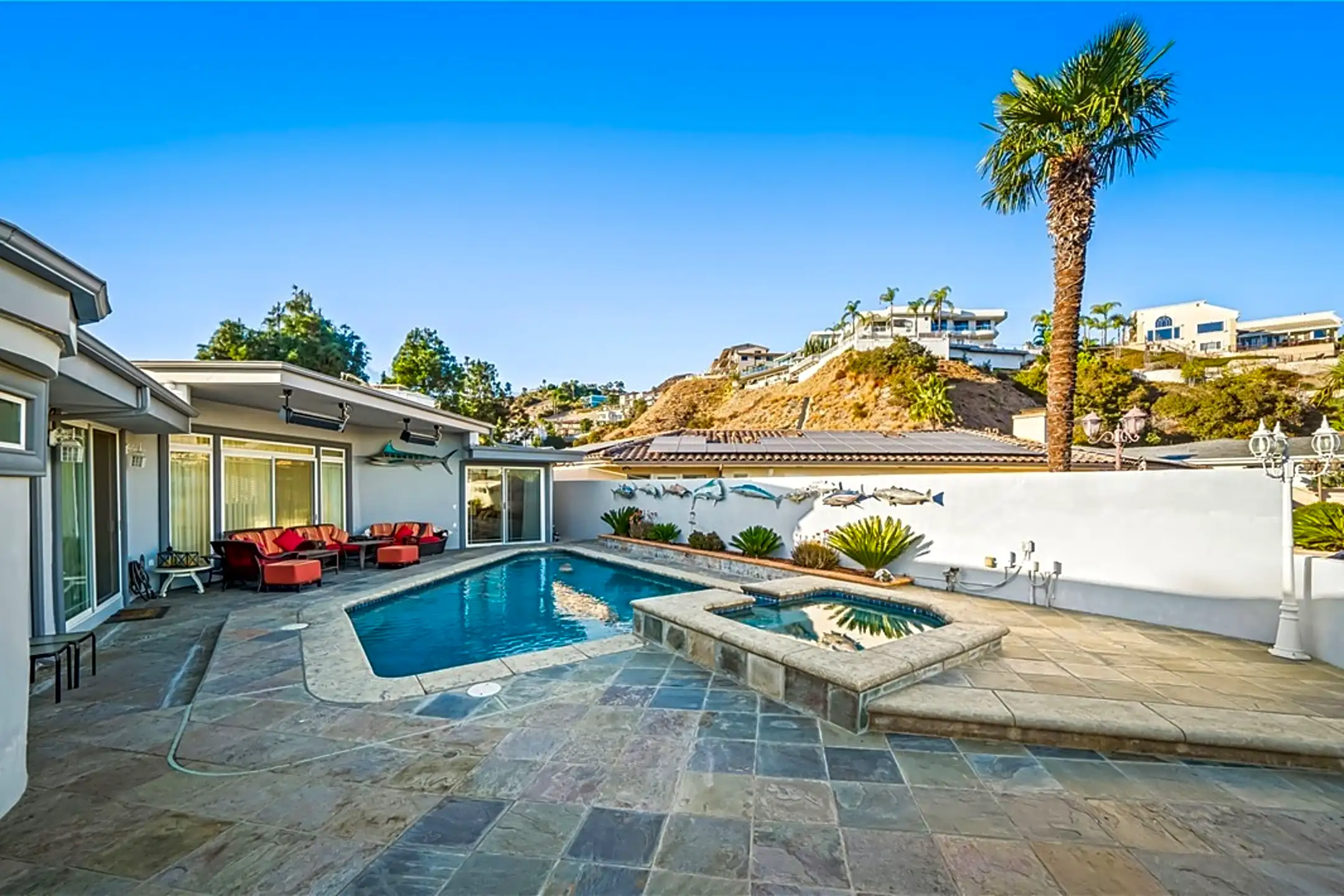 Pool - 1975 Deermont Rd - Glendale, CA