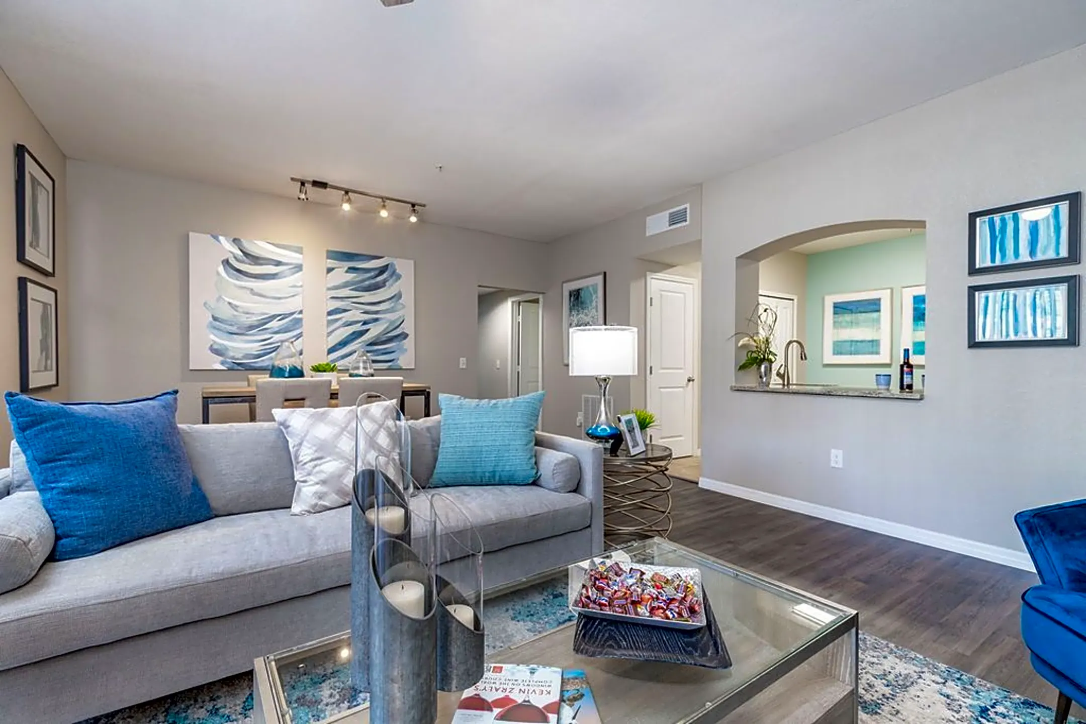 The Arbors at Carrollwood Apartments Tampa, FL 33624