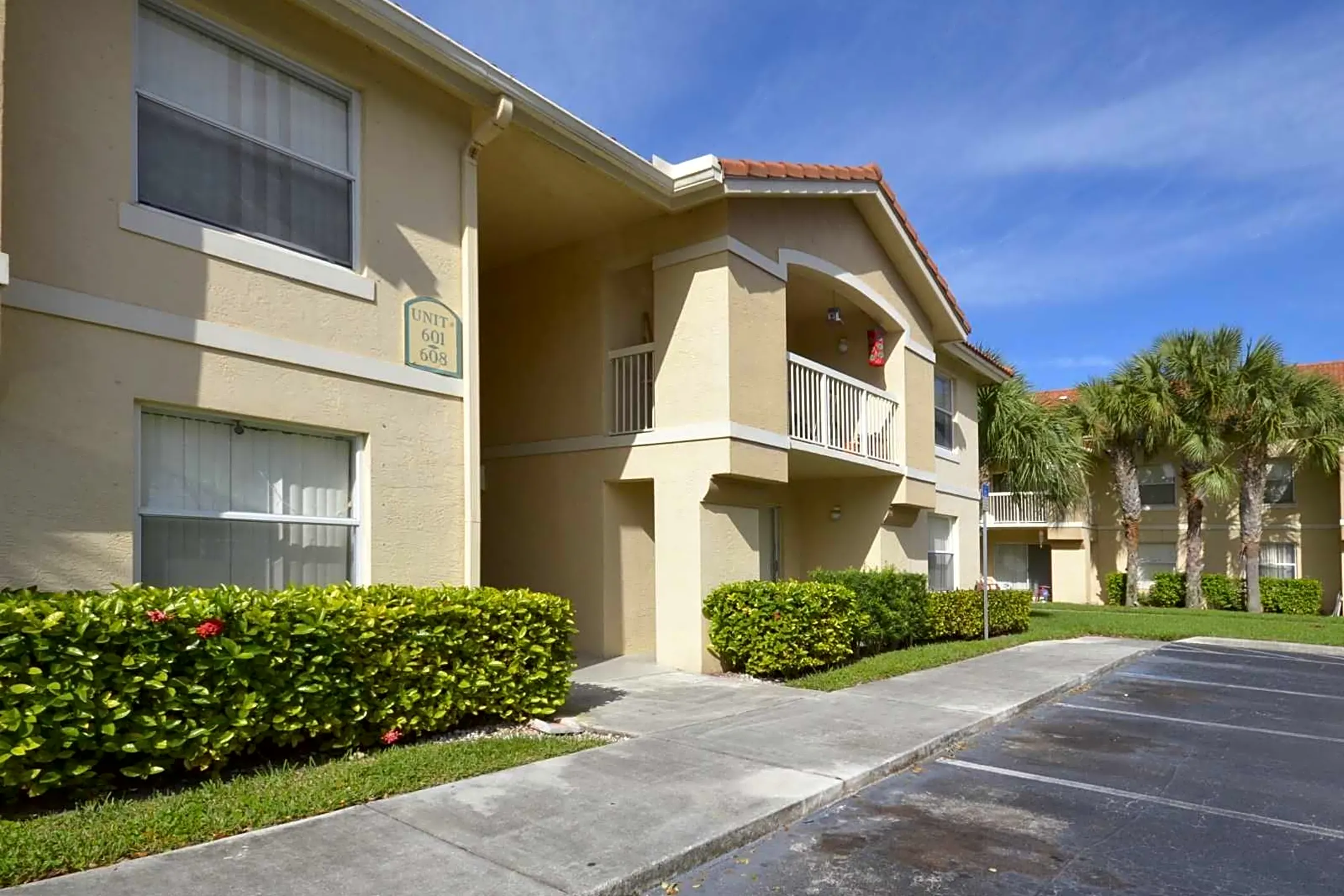 Apartments For Rent Palm Springs Fl