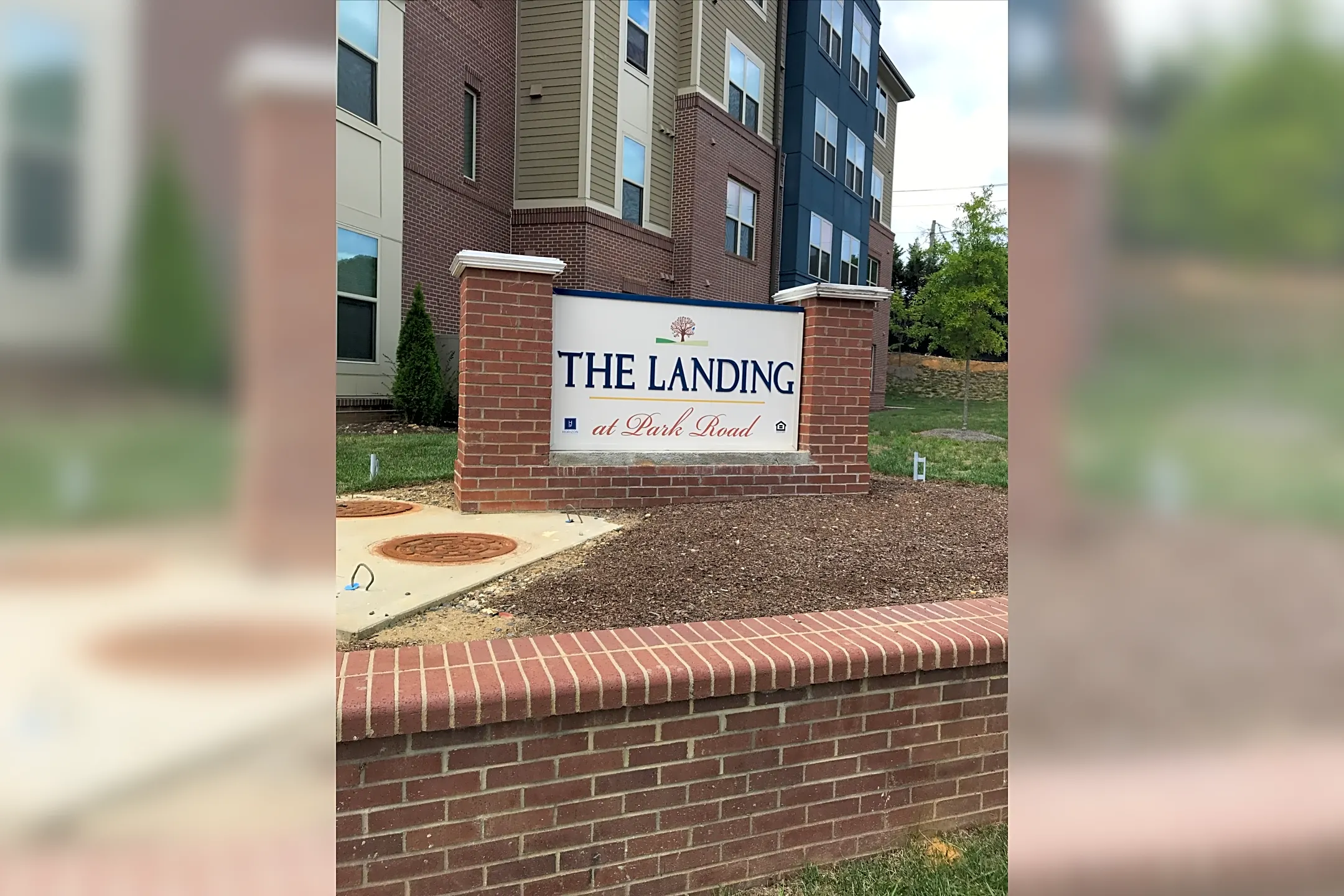 The Landing at Park Road 3126 Park Rd Charlotte, NC Apartments for