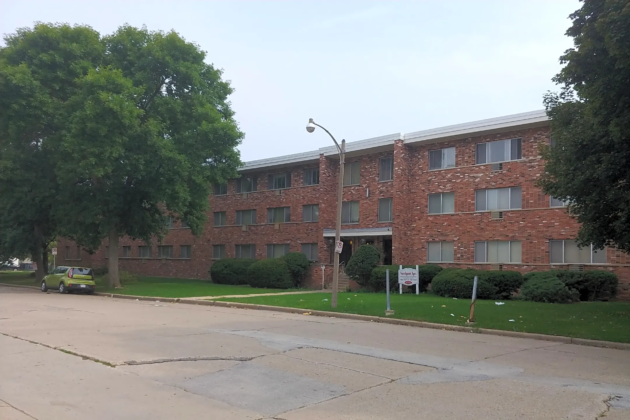 Northport Apartments - 2801 W Custer Ave | Milwaukee, WI for Rent | Rent.