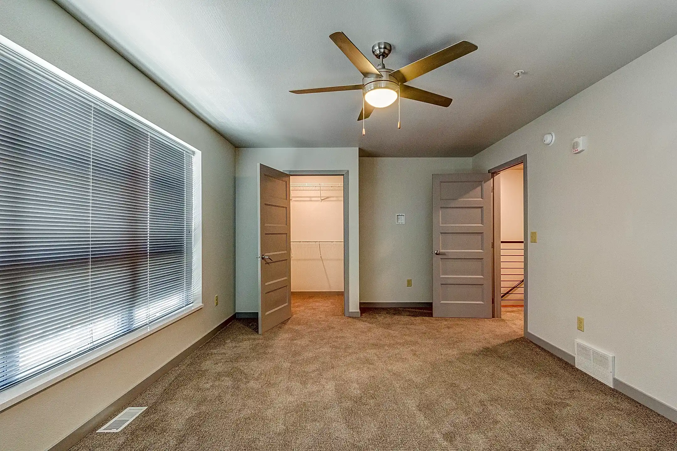 Sheyenne Plaza 444 Sheyenne Street West Fargo, ND Apartments for