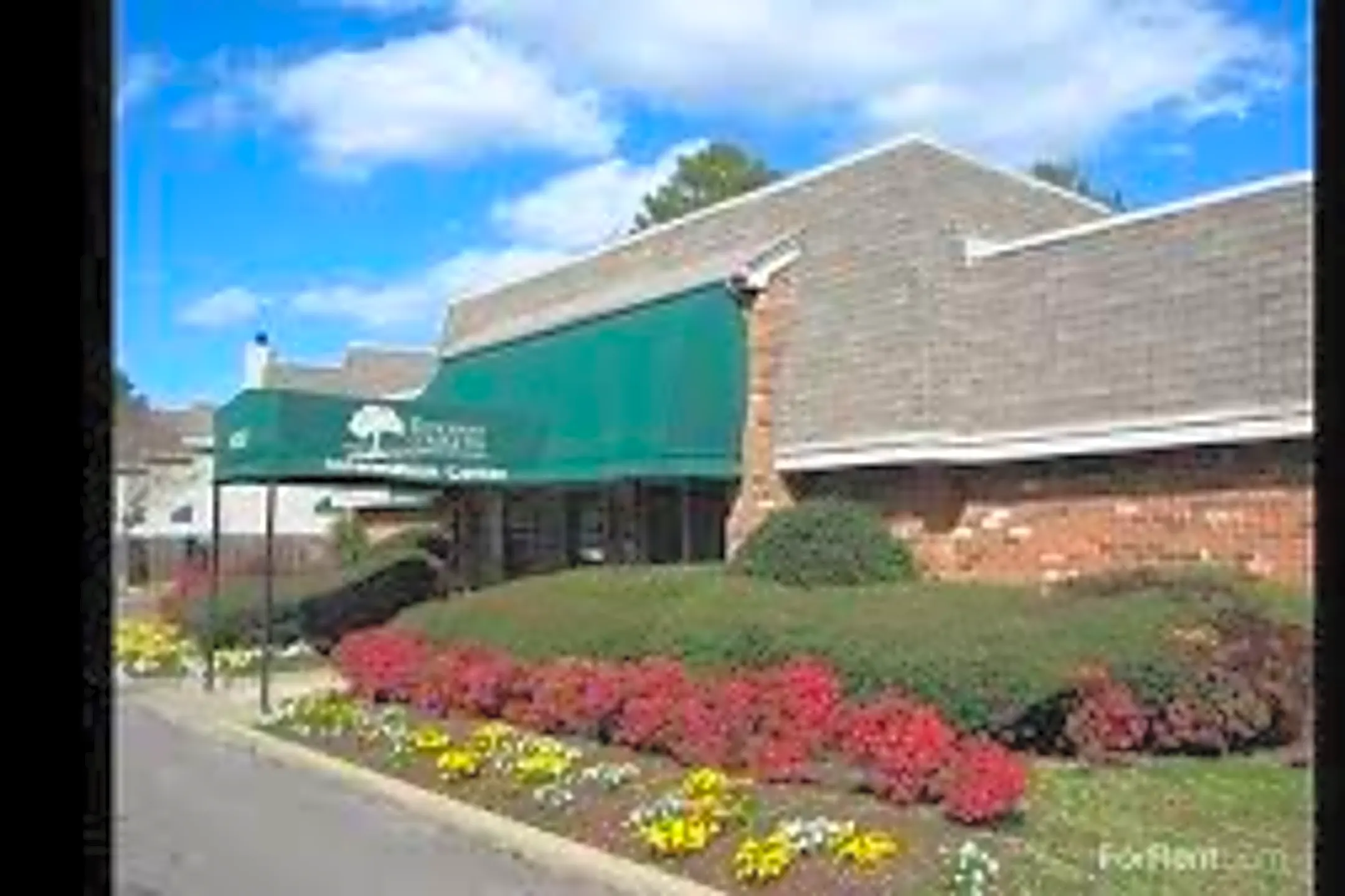 Ridgeway Commons 6033 Bangalore Ct Memphis, TN Apartments for Rent Rent.