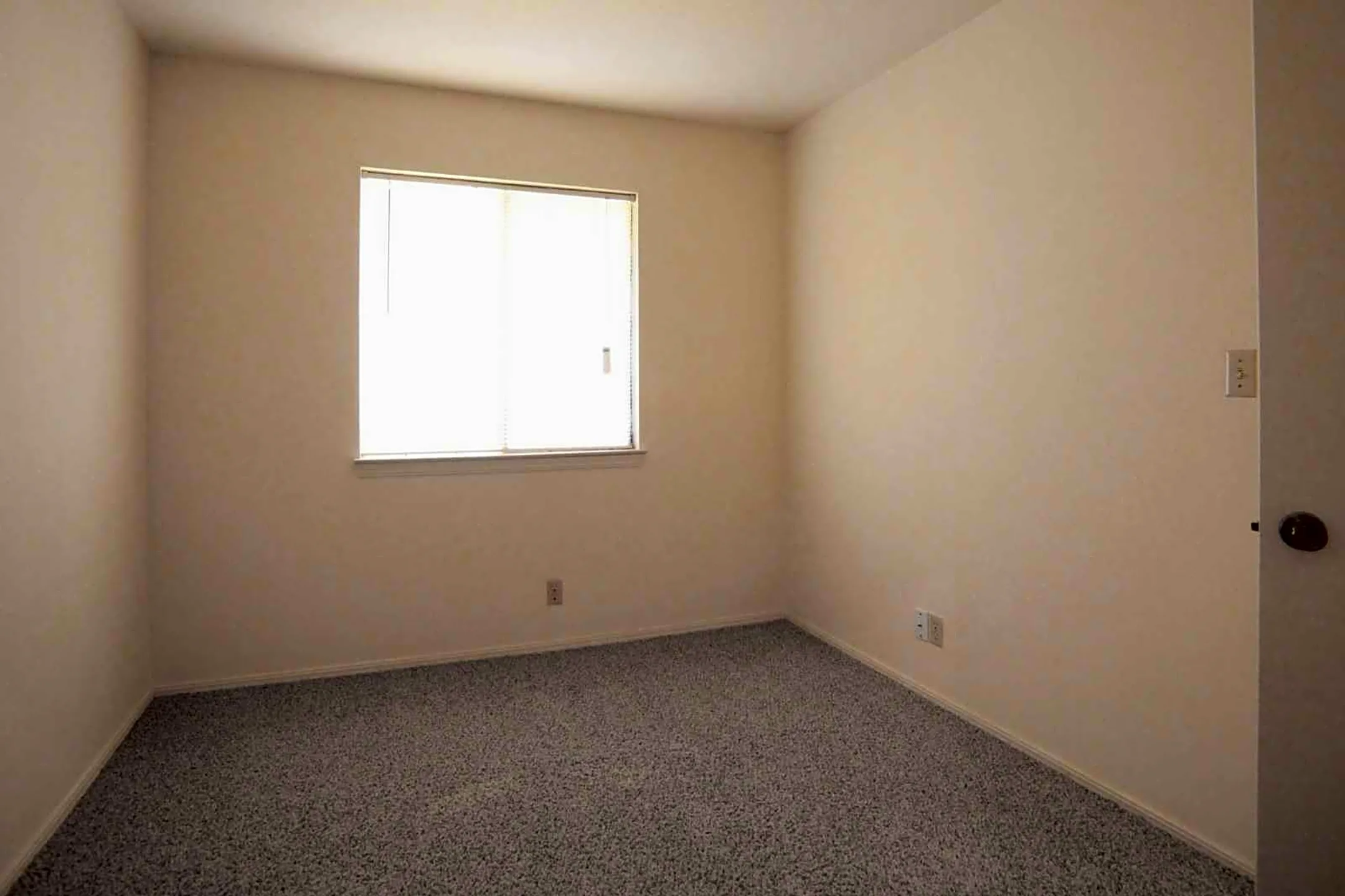 Bedroom - Boulder Ridge - Tulsa, OK