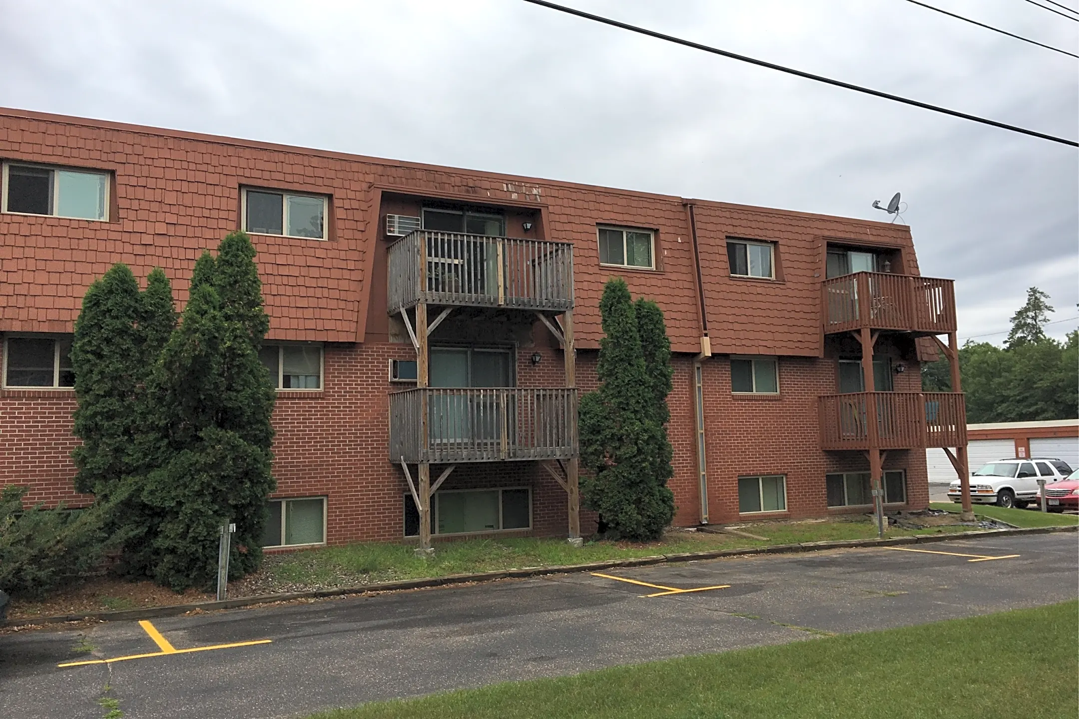 Colonywood - 416 W College Dr | Brainerd, MN Apartments for Rent | Rent.