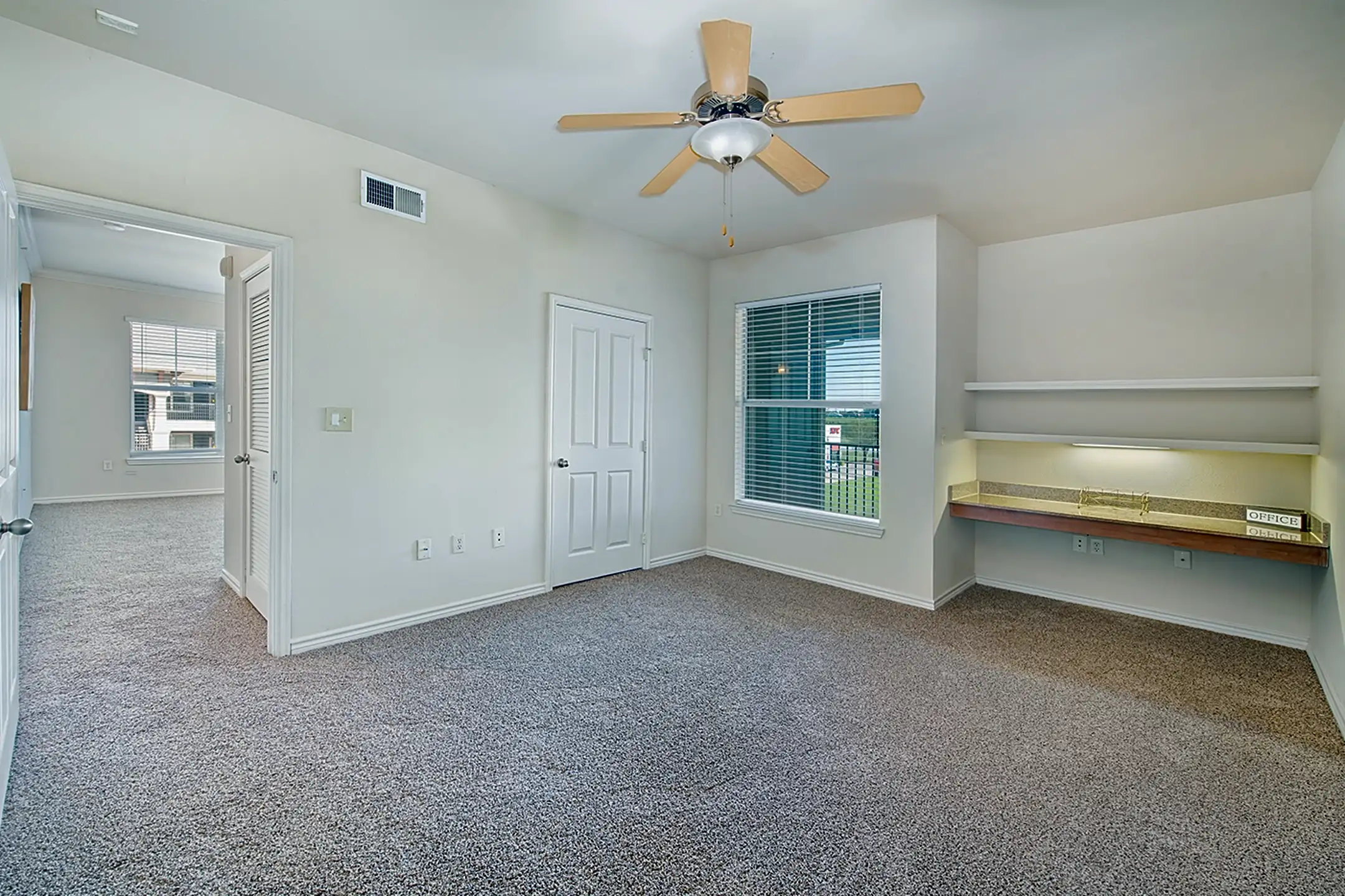 MAA Wells Branch 1630 Wells Branch Pkwy Austin, TX Apartments for