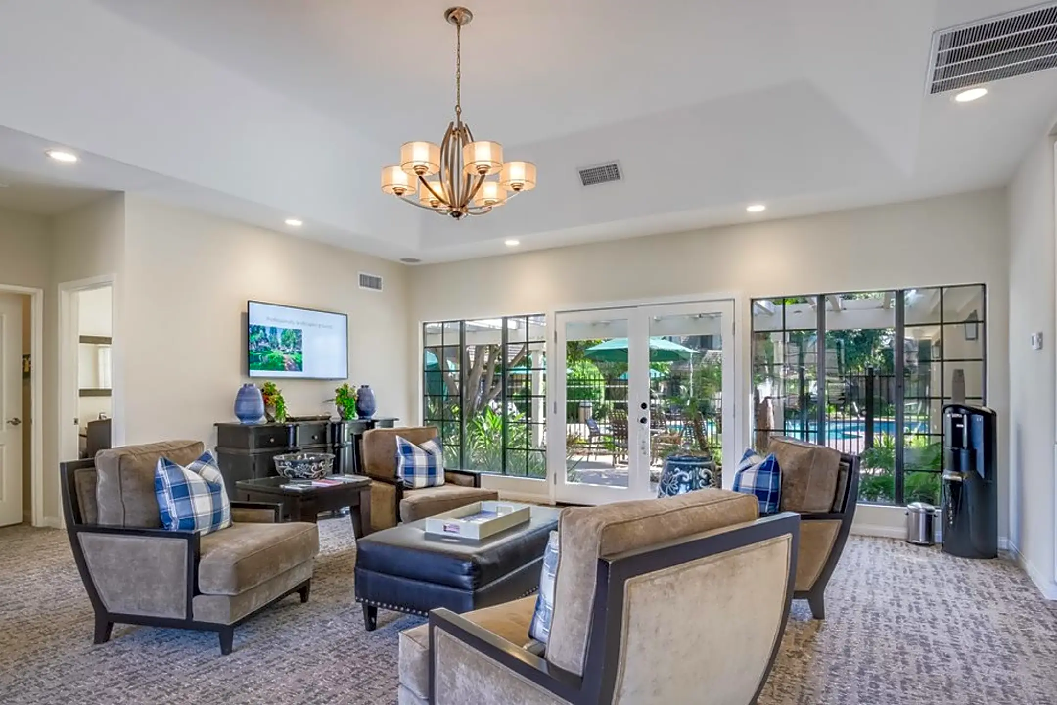 Wimbledon Glen Costa Mesa, CA 92626