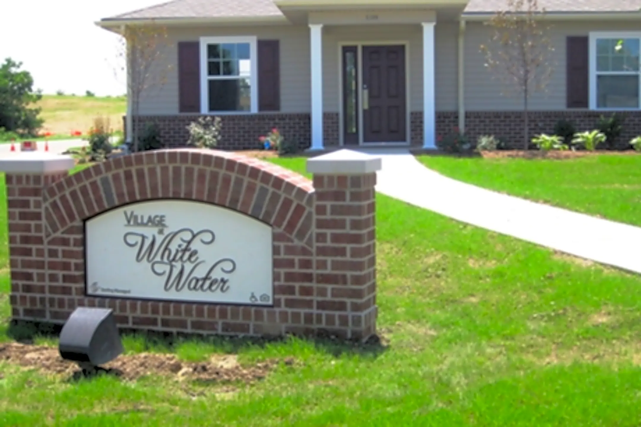 The Village at Whitewater 5100 Whitewater Ave Richmond, IN Duplexs