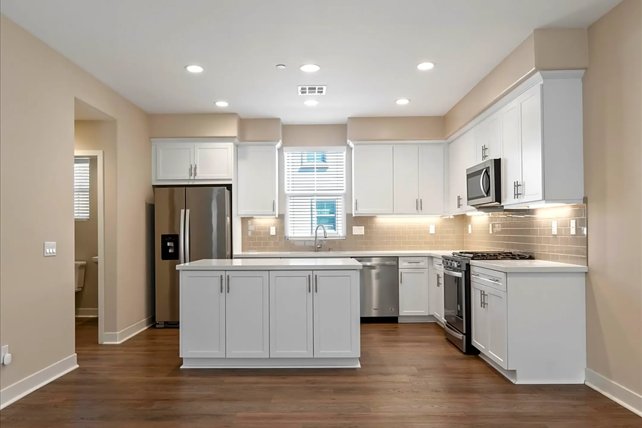 4358 St Cloud Way 4358 St Cloud Way unit 2 Oceanside, CA Houses for