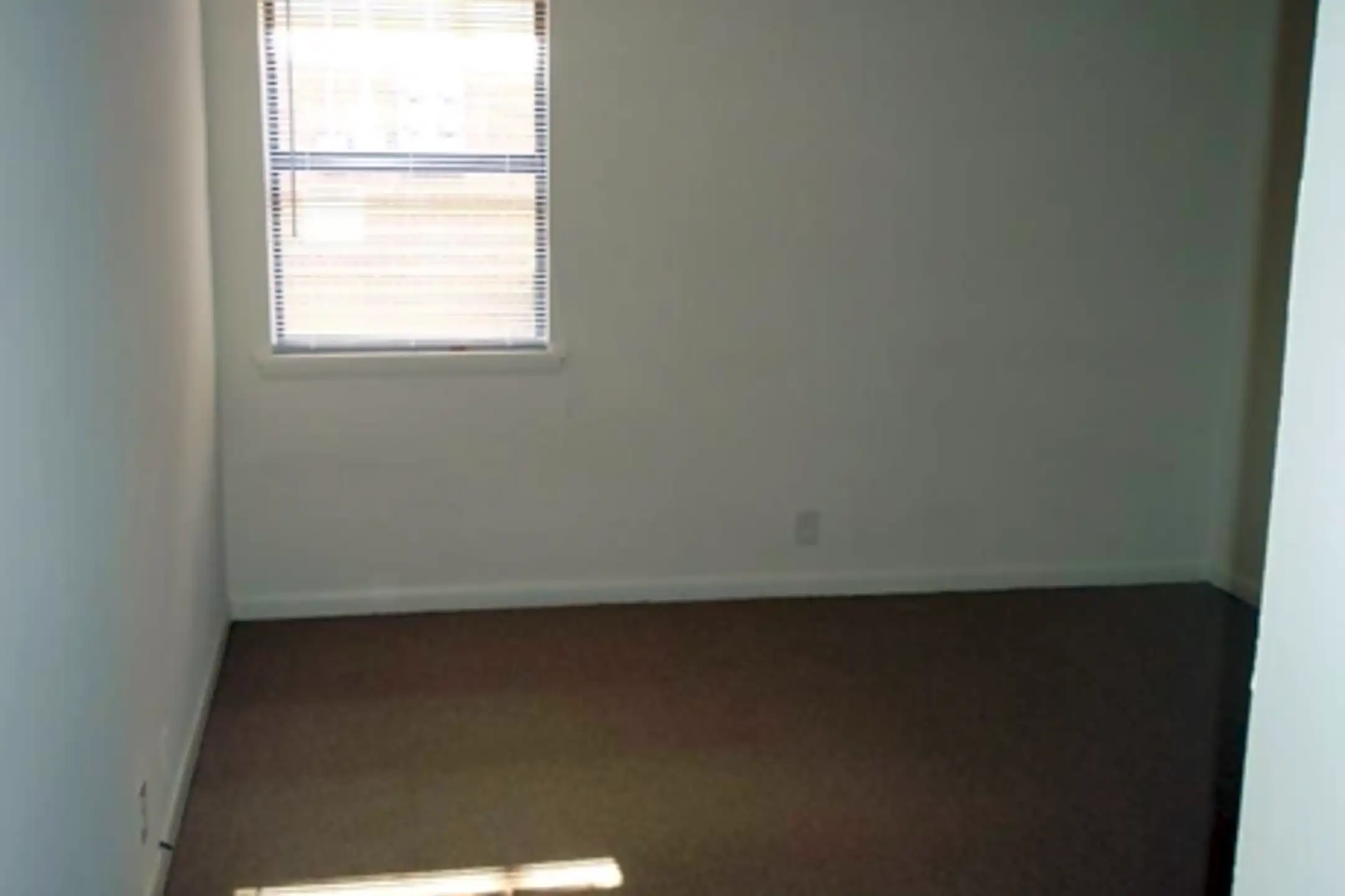 Amalie Meadows Apartment Homes 300 Kate St Madison, TN Apartments