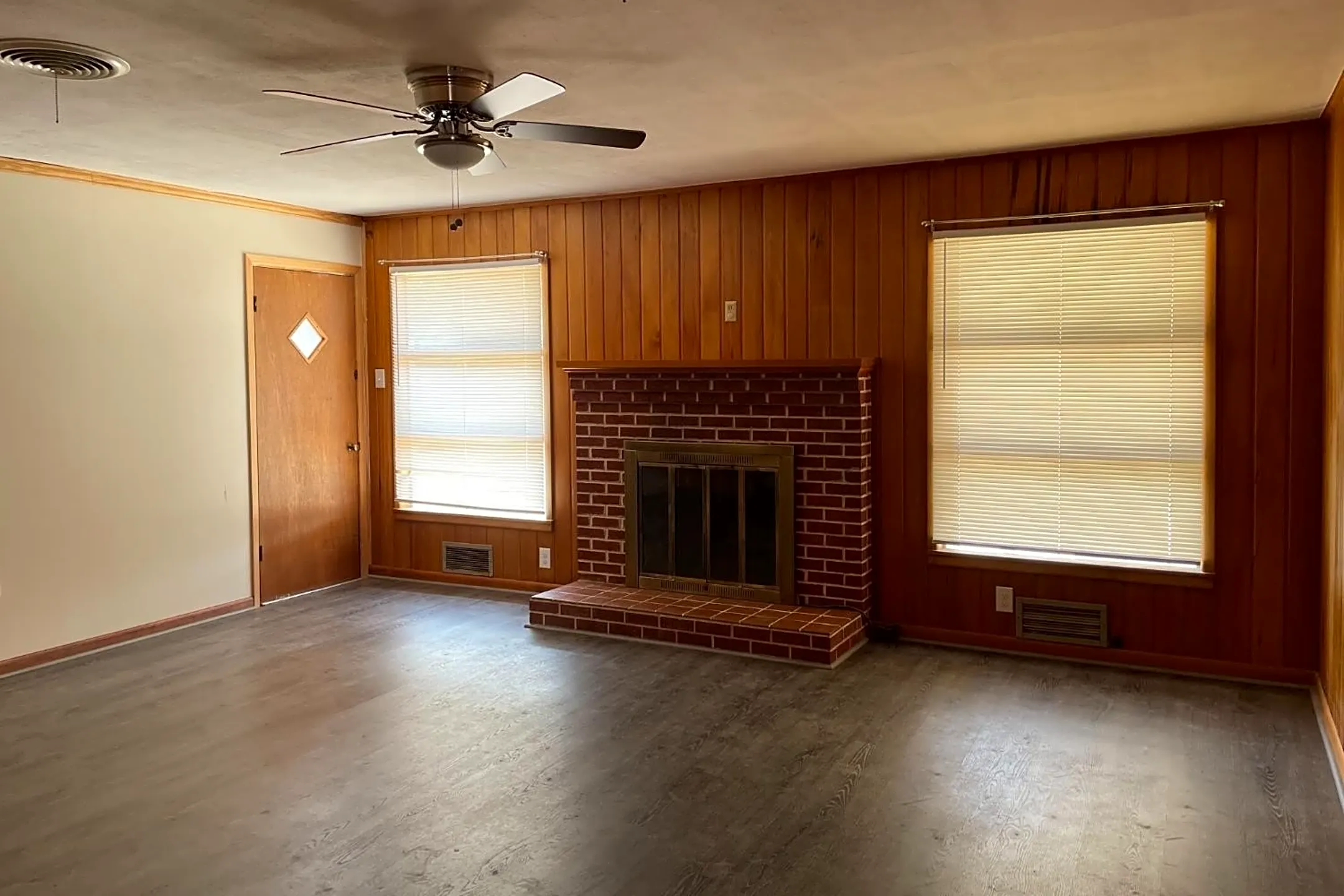 625 S 16th St Slaton, TX Houses for Rent Rent.