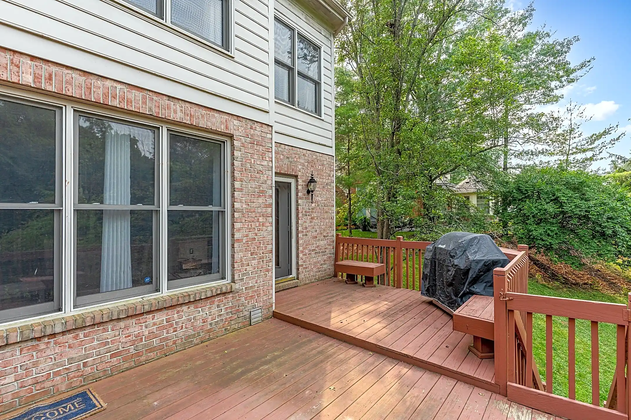 Patio / Deck - 8270 Weller Rd - Cincinnati, OH