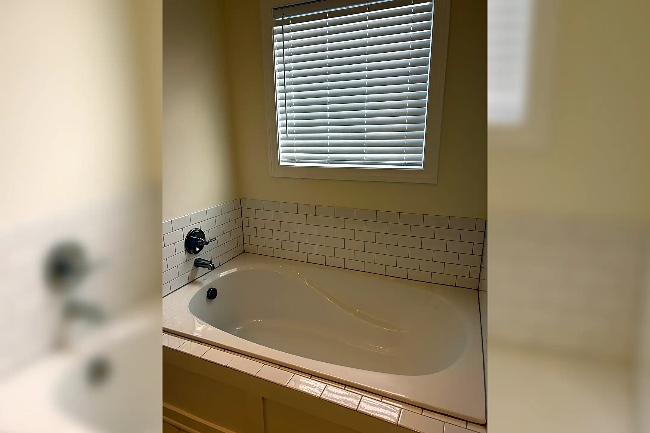 6760 Prairie Ln Parkville, MO Houses for Rent Rent.