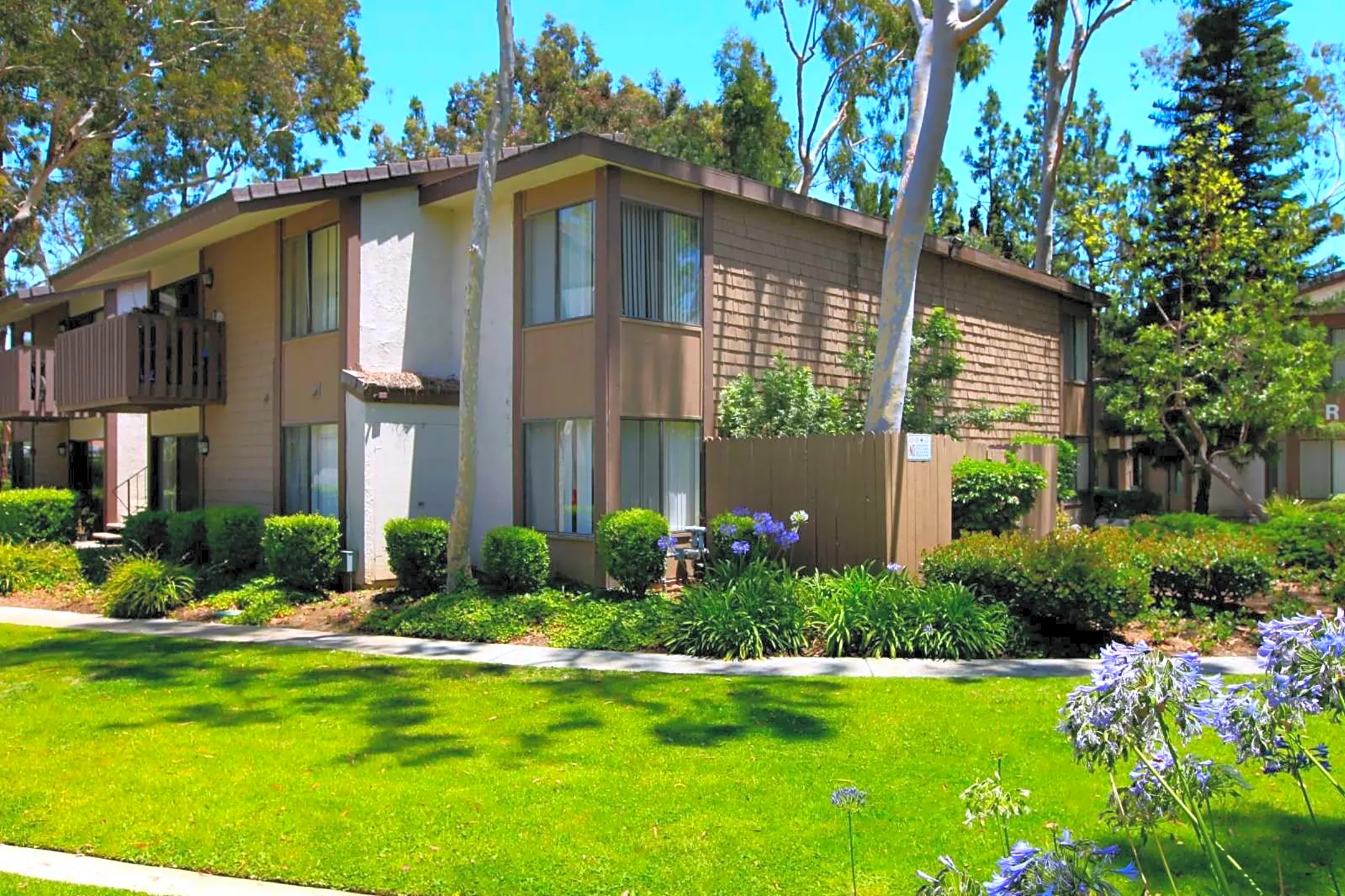 Cherry Creek Apartment Homes - Santa Ana, CA