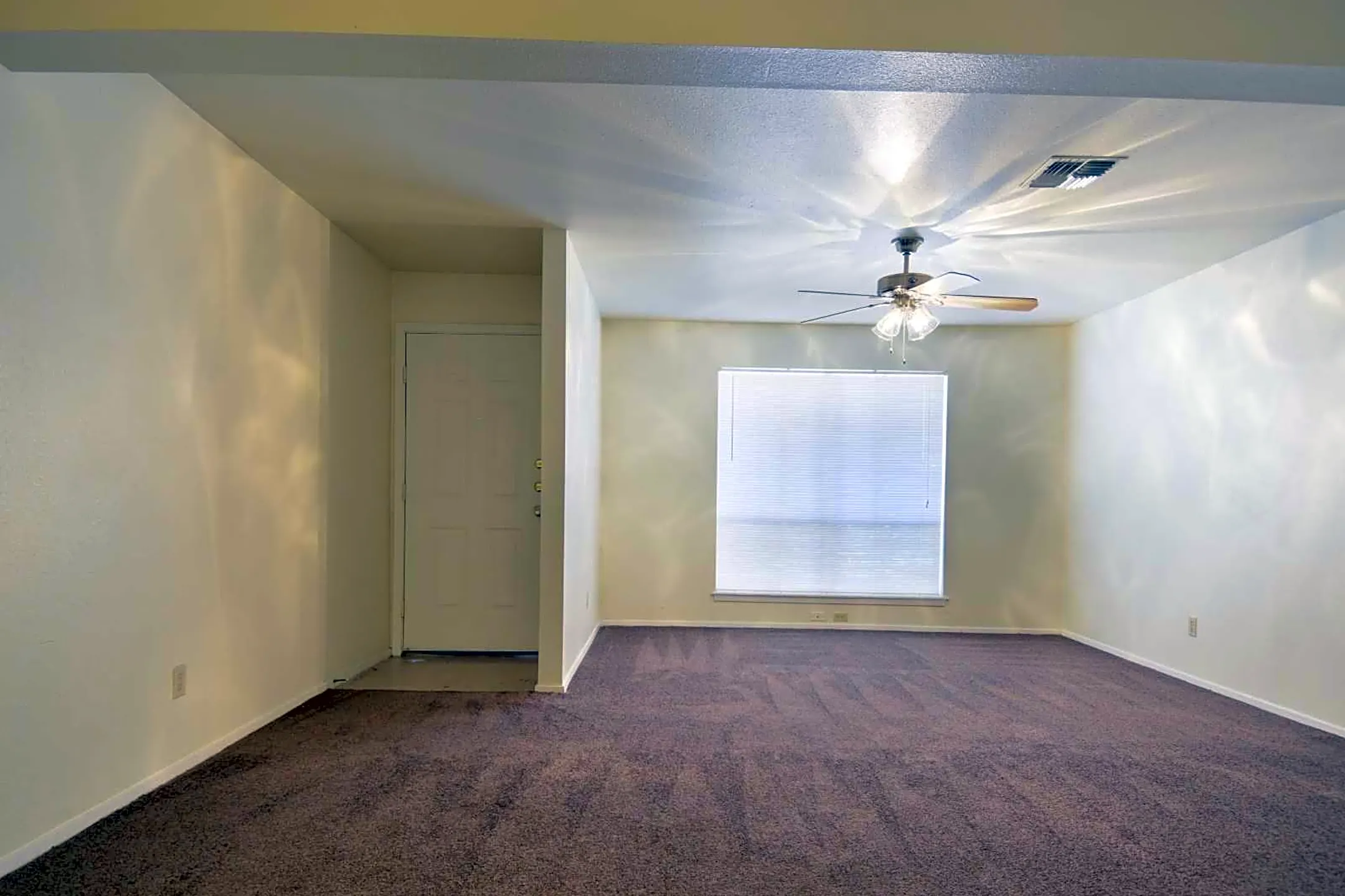 Woodhill - 4909 Woodstone Dr | San Antonio, TX Apartments for Rent | Rent.