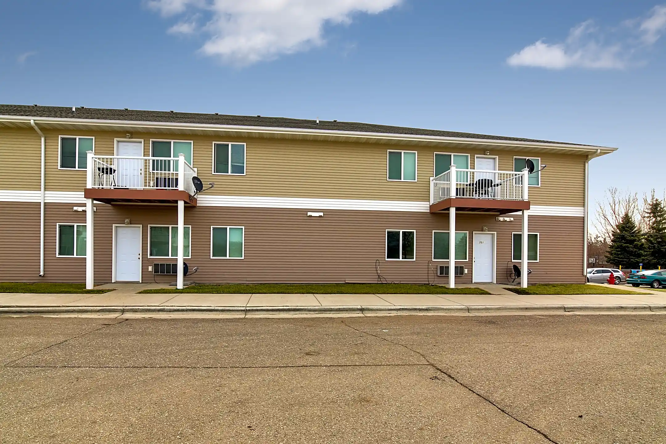 Dakota B Apartments 25 7th Ave SW Stanley, ND for Rent Rent.