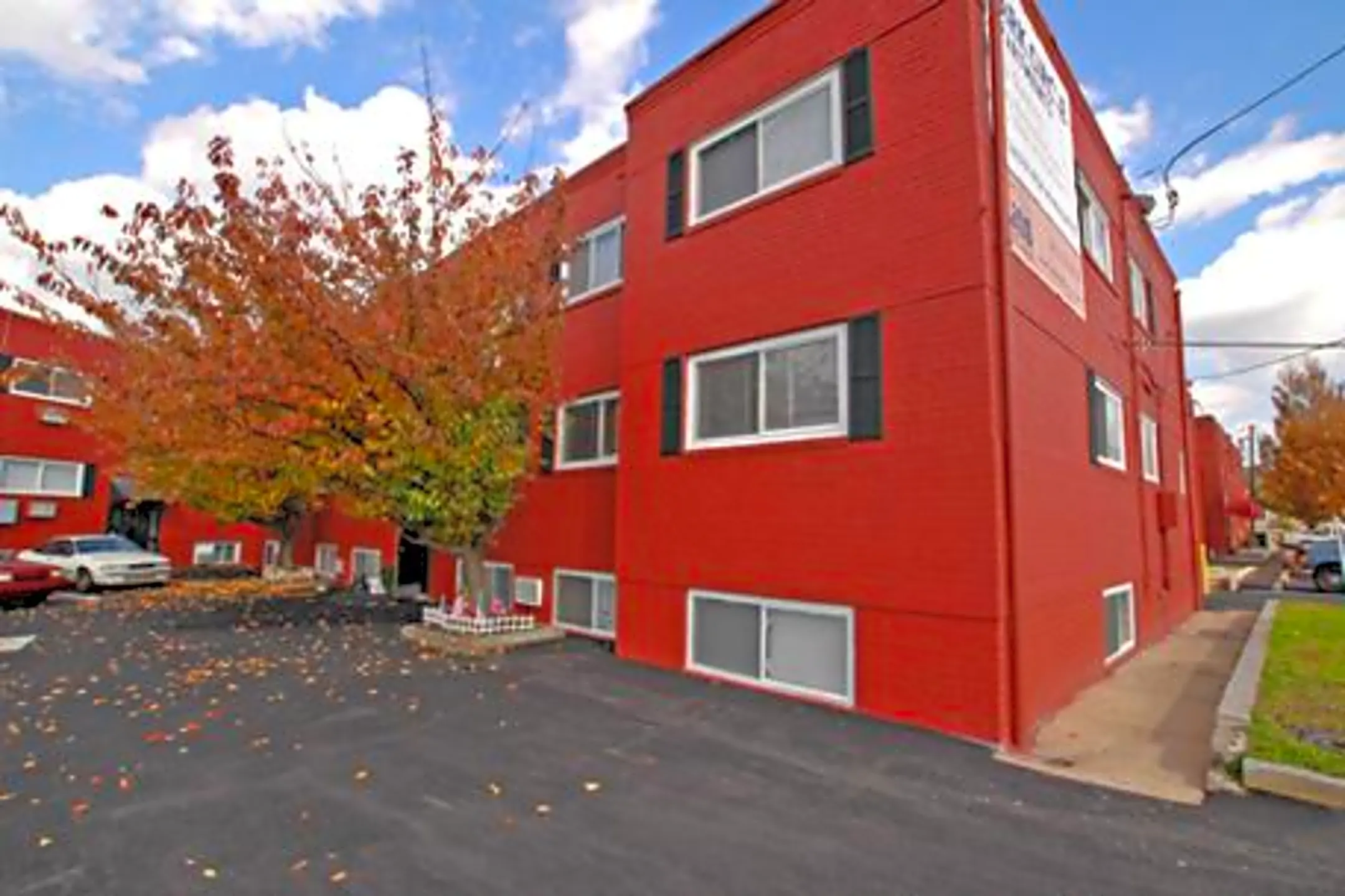 Park Circle Apartments Philadelphia, PA 19152