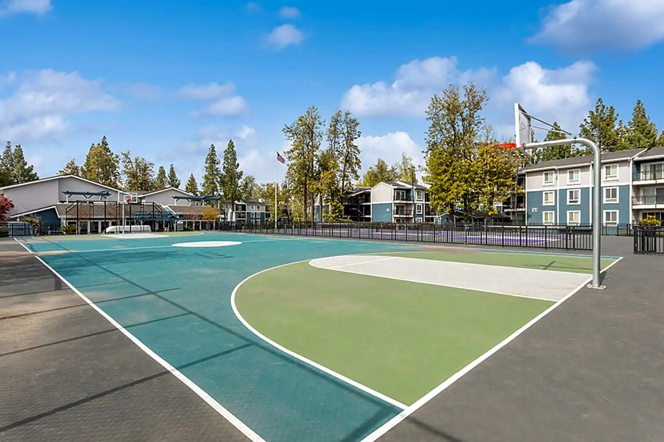 Fountains At Point West 1761 Heritage Ln Sacramento, CA Apartments