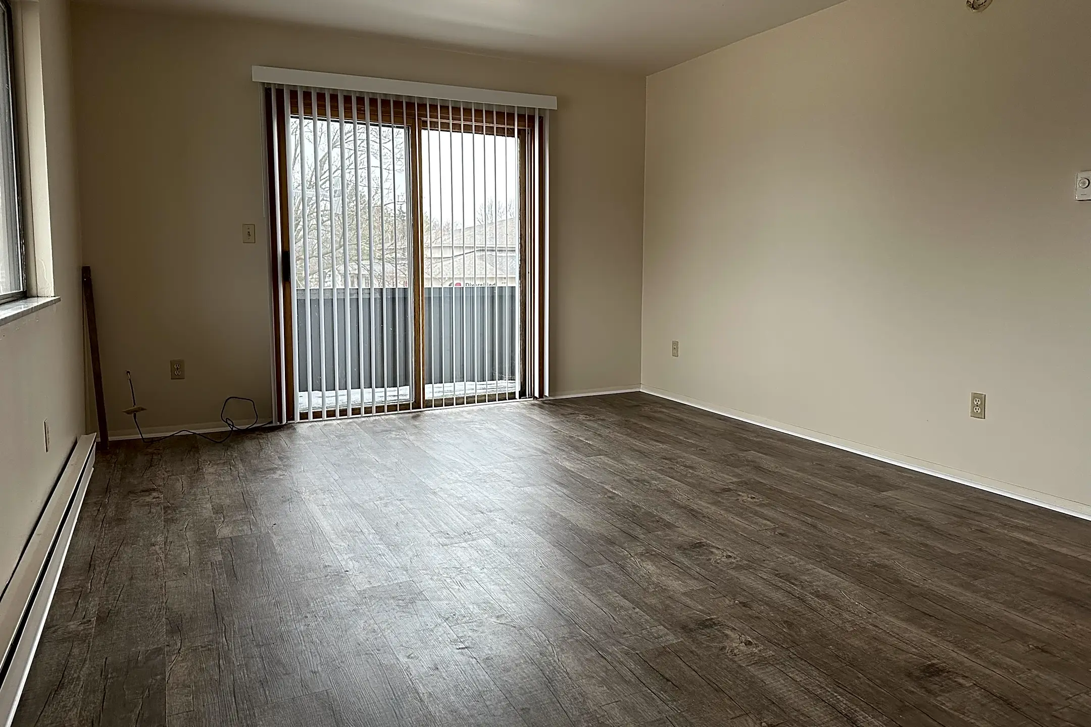 955 W Ardussi St 955 W Ardussi St unit 1 Frankenmuth, MI Apartments