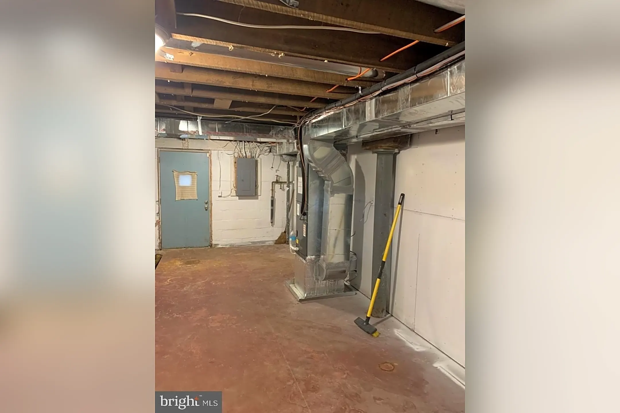 8657 Fort Foote Rd - Fort Washington, MD