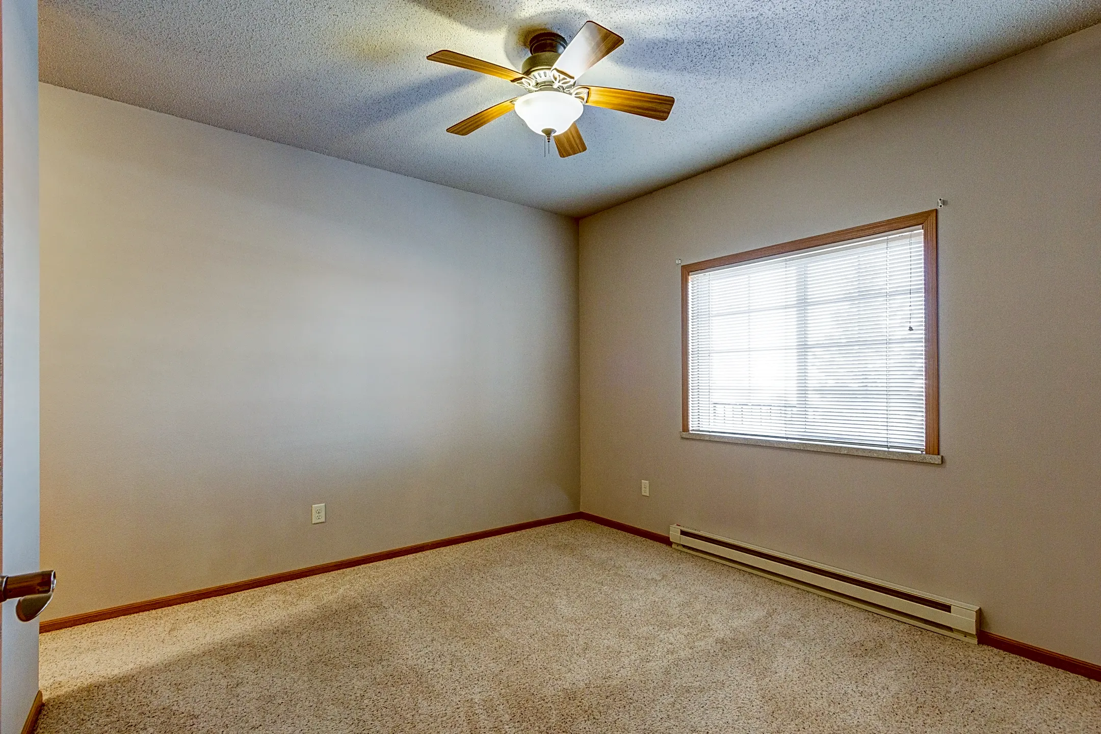 Long Lake Apartments 1710 Brainard Blvd Detroit Lakes, MN