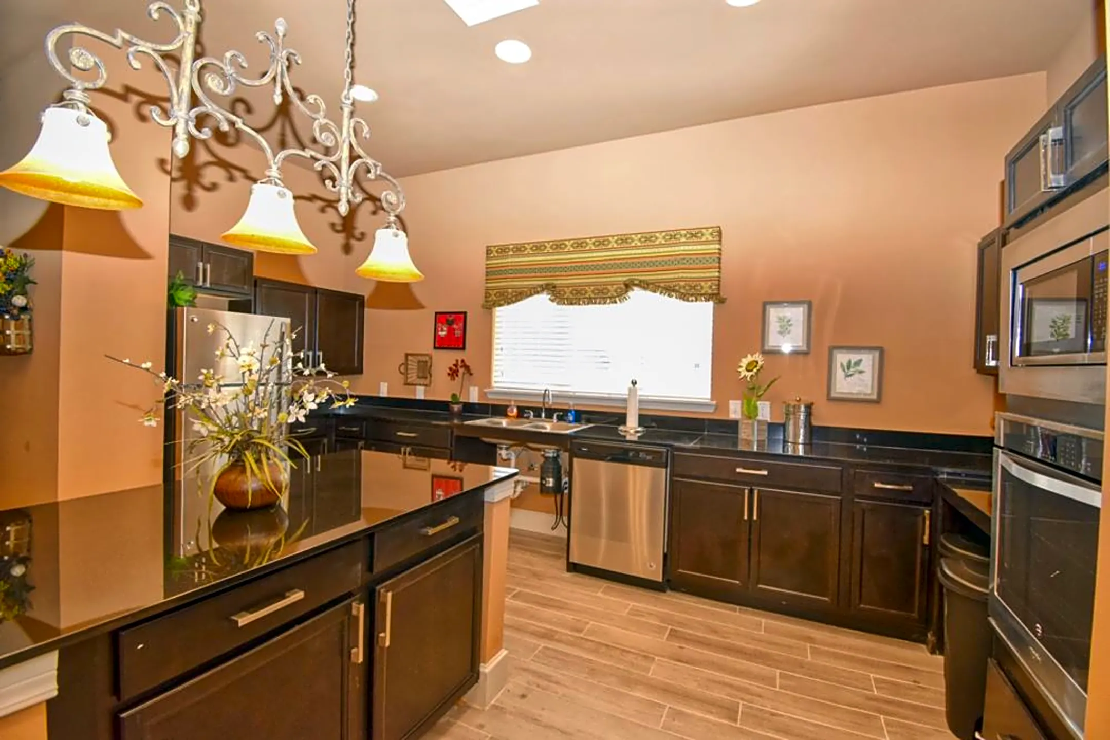 Silverleaf at Panhandle Senior Living 601 Pecan Avenue Panhandle