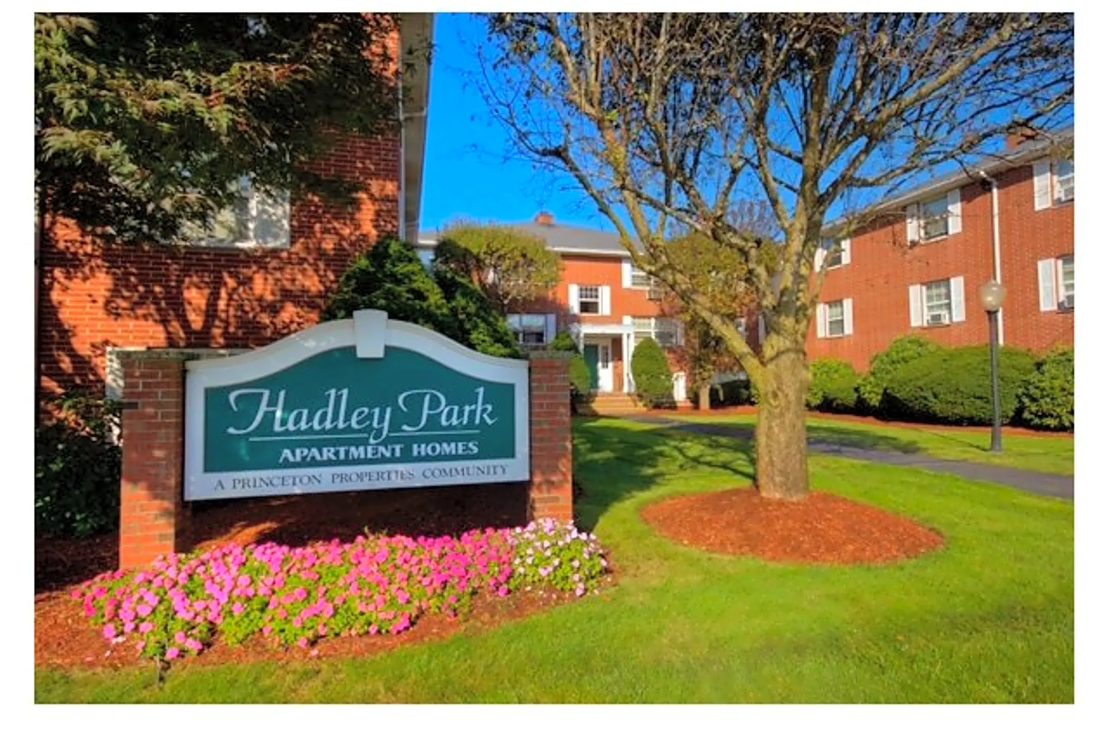 Hadley Park Apartments - 23 Pratt Ave | Lowell, MA for Rent | Rent.