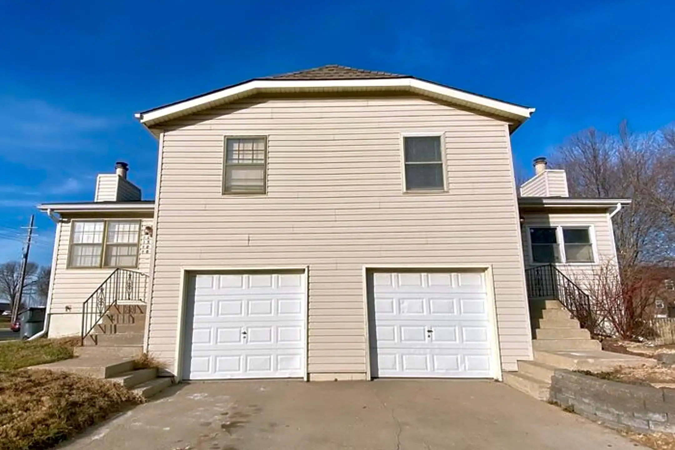 1302 E 152nd Terrace Houses Olathe, KS 66062