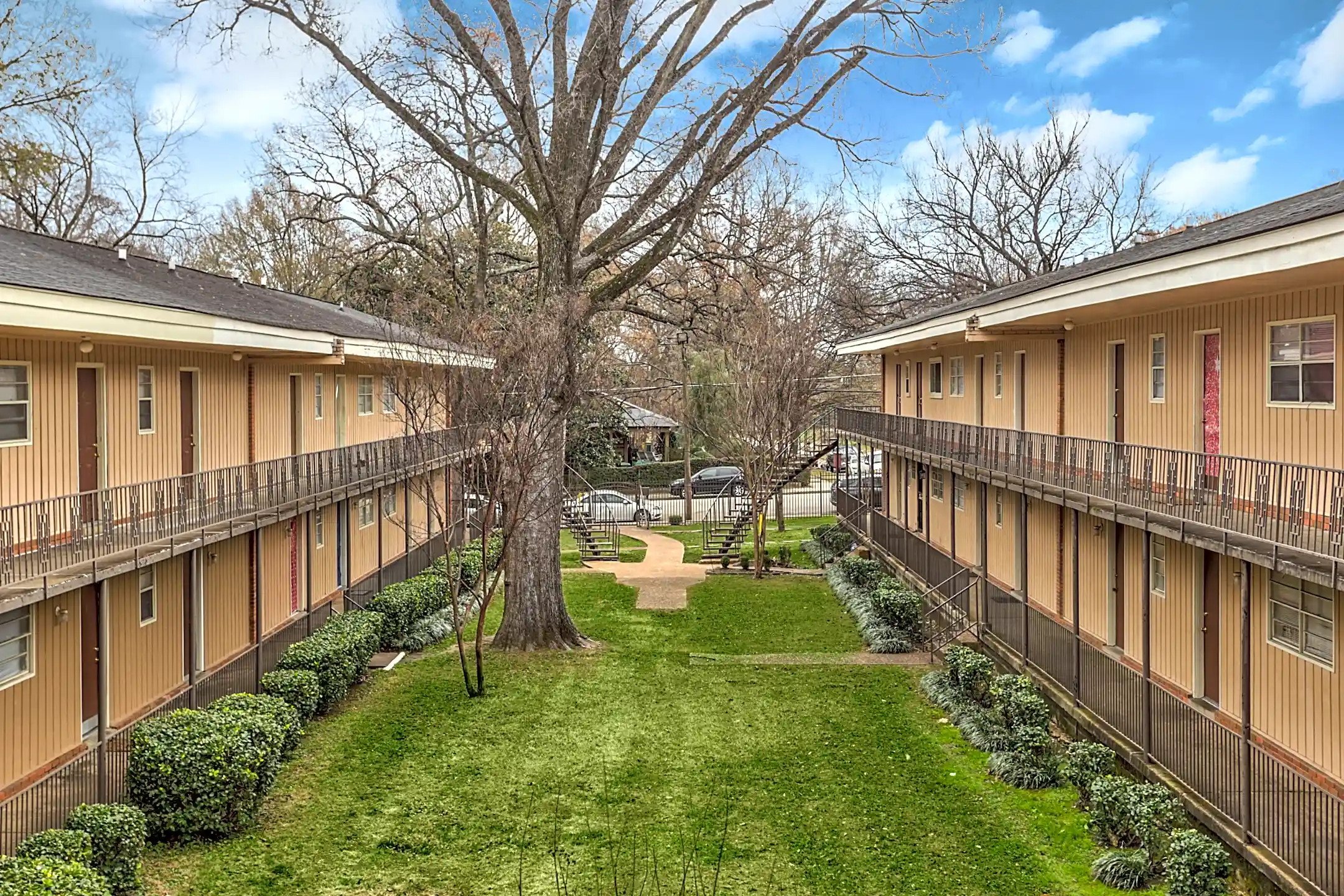 Merton Manor Apartments Memphis, TN 38112