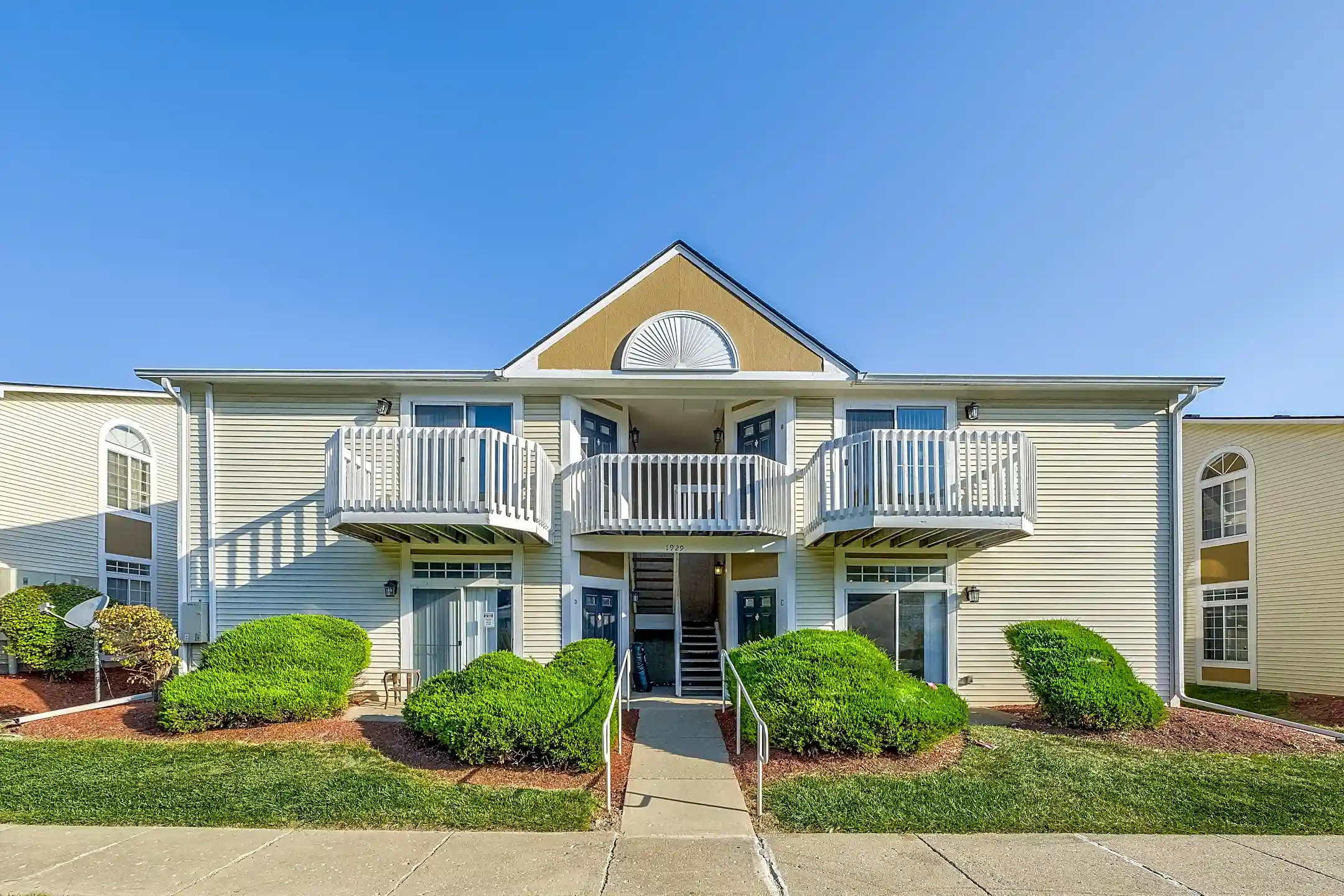 The Grove on 79th 2000 W 79th St Indianapolis, IN Apartments for