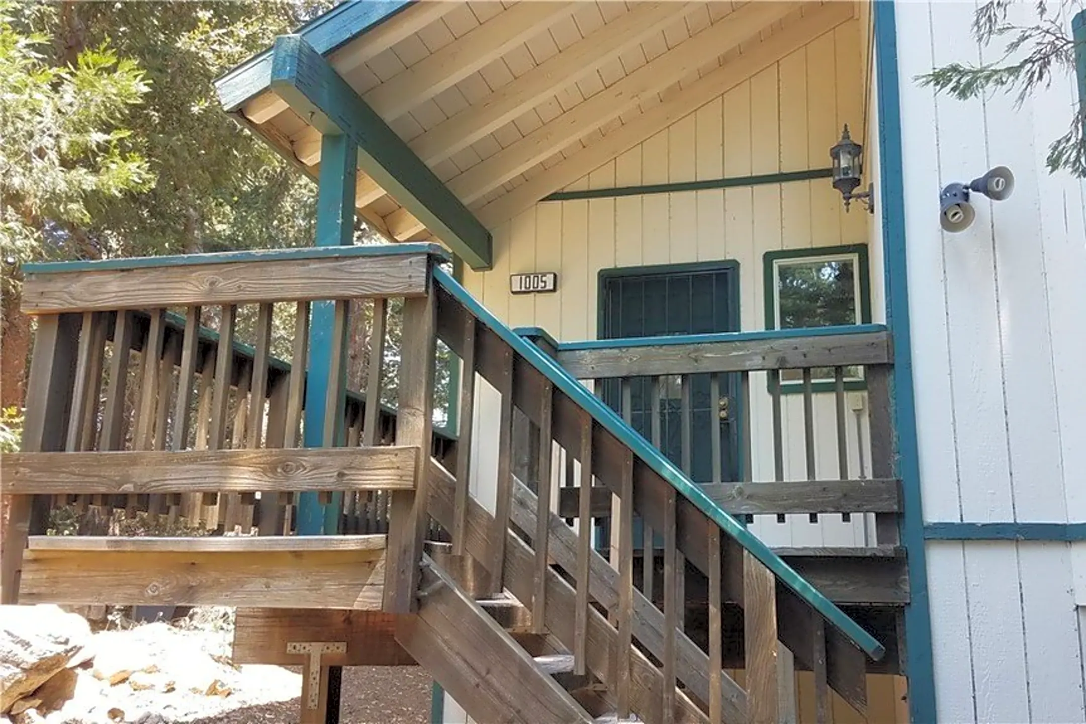 1005 Chillon Dr Crestline, CA Houses for Rent Rent.