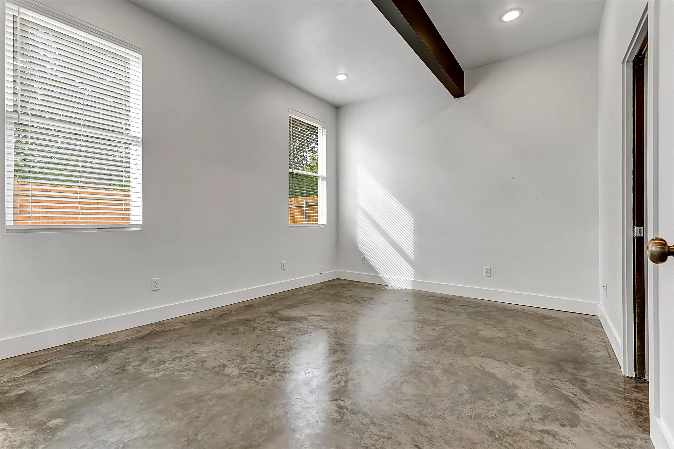 Living Room - 213 Lynn Dr - Bryan, TX