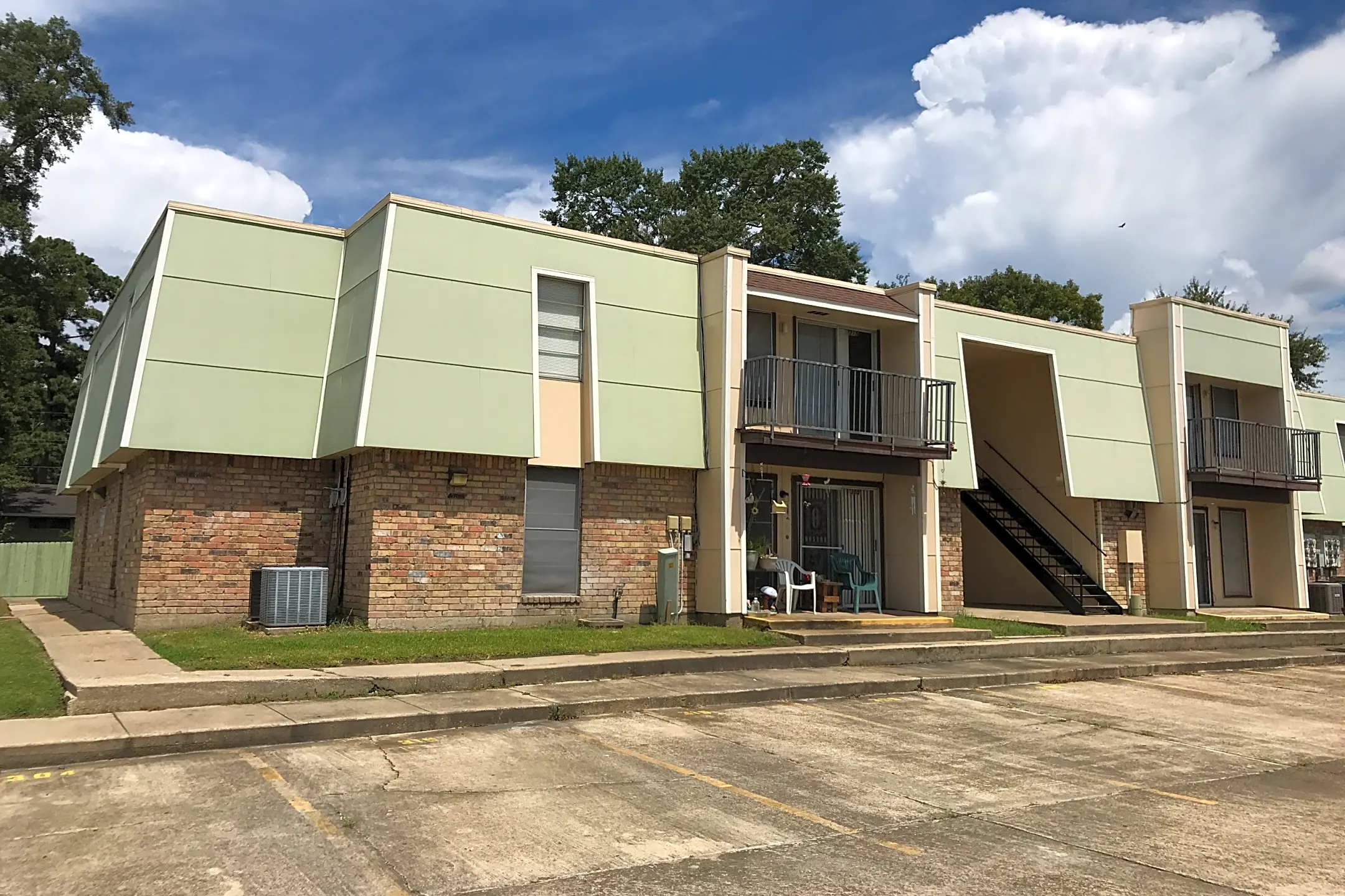 Bayouwood Villa Apartments Sulphur, LA 70663