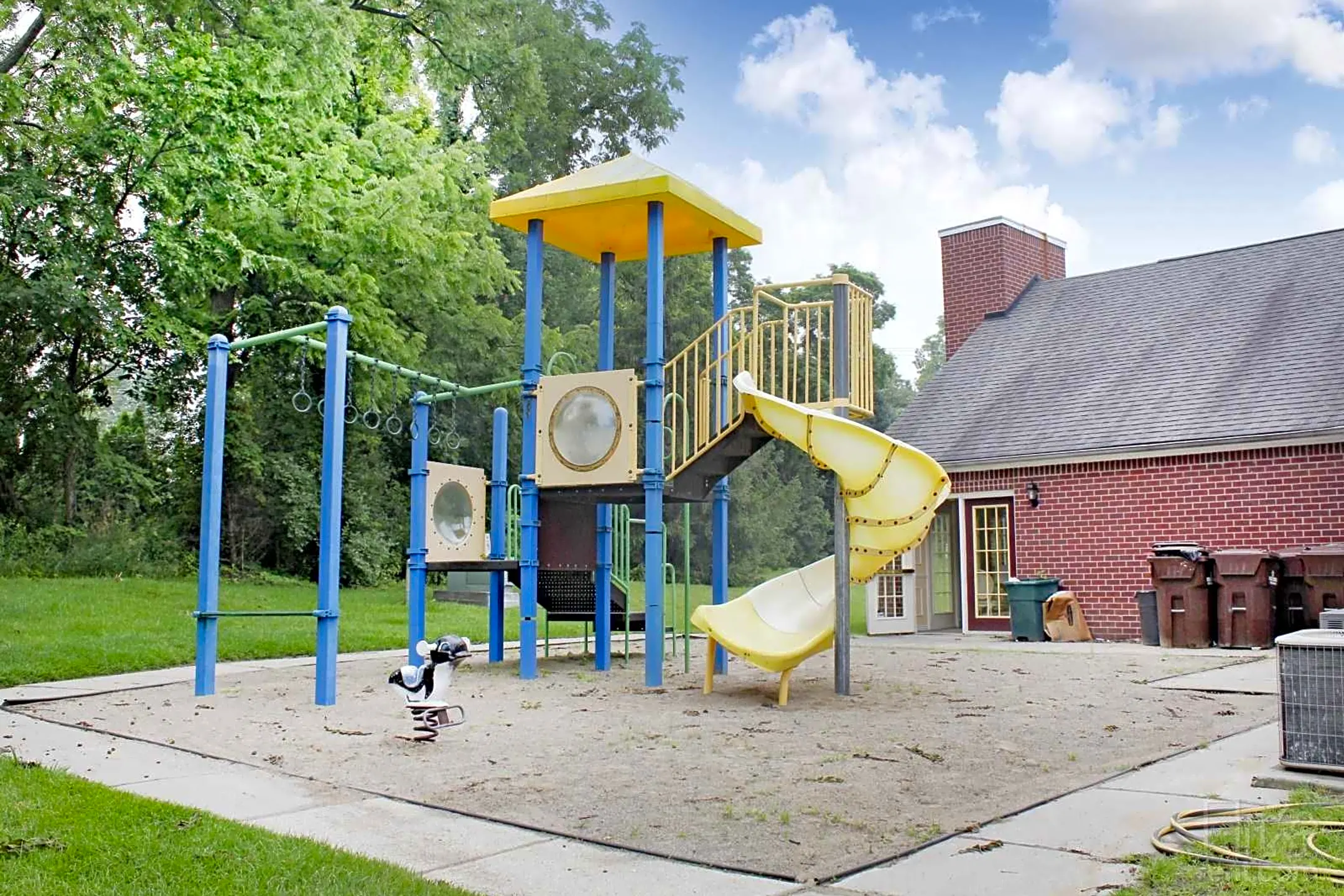 Playground - Briarcliff Village - Commerce Township, MI