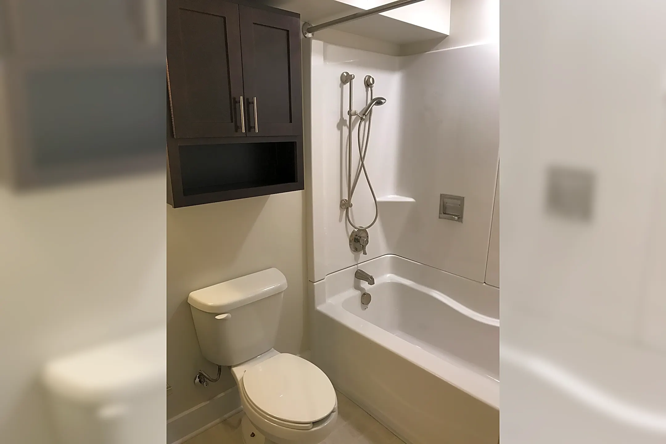 Clinton Avenue Apartments 269 Clinton Ave Albany, NY Apartments for