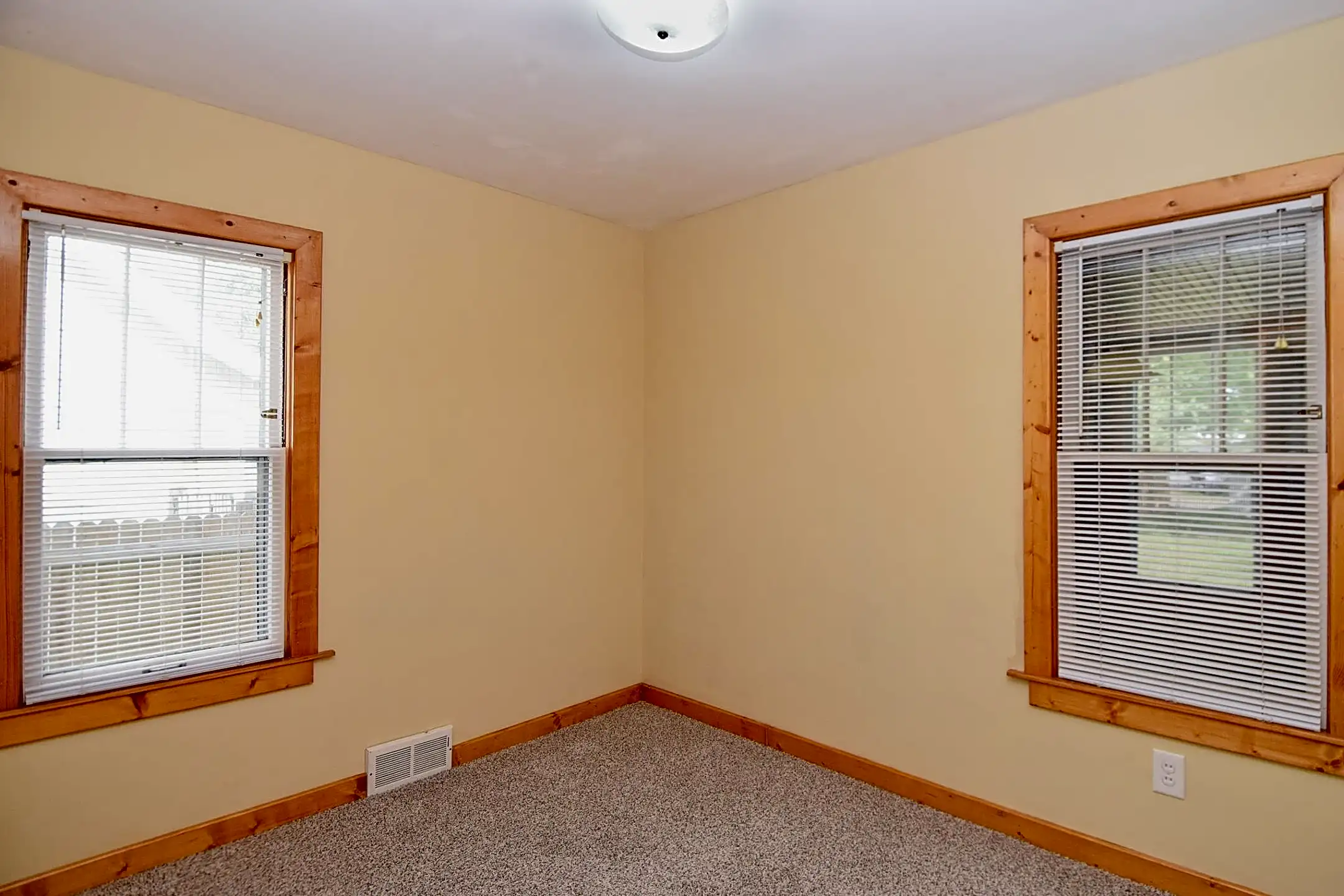 910 Aldine St Saint Paul, MN Houses for Rent Rent.