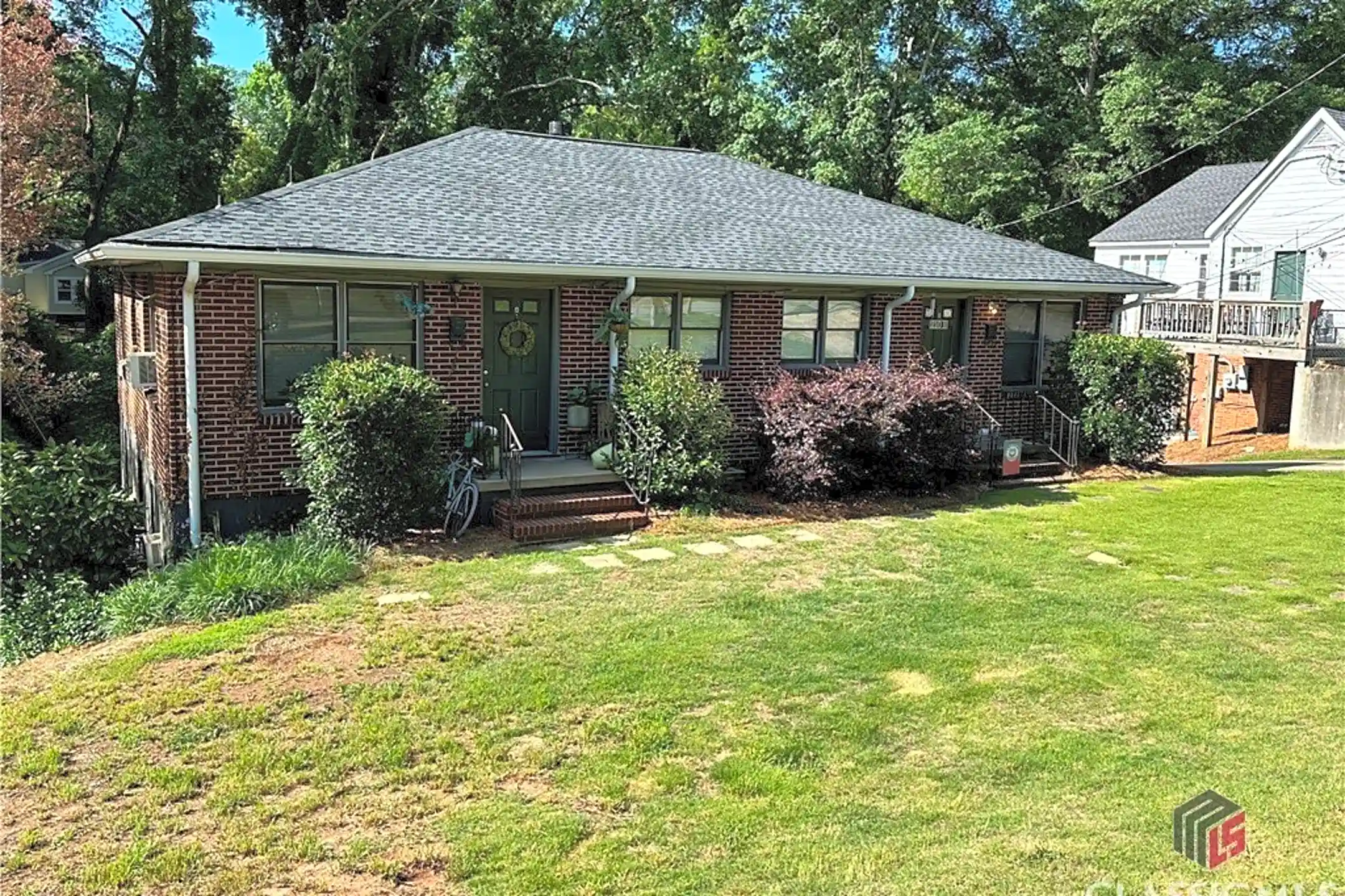 220 E Rutherford St A Houses Athens, GA 30605