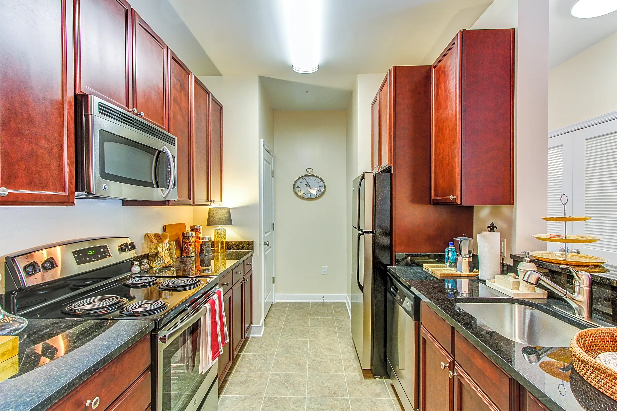 Shorehaven Apartments Dumfries, VA 22026