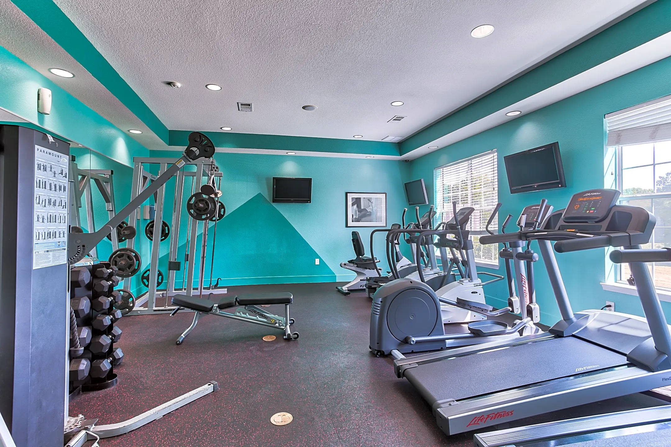 Fitness Weight Room - Independence Place Apartments - Clarksville, TN