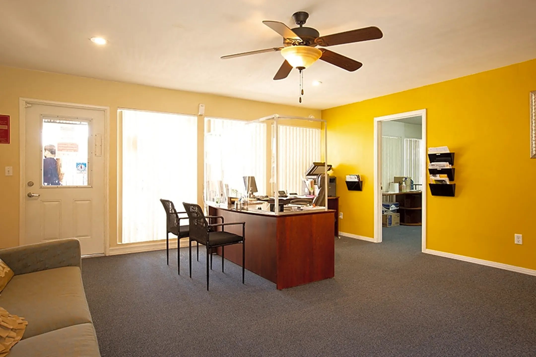 Redwood Gardens Apartments 1041 East Lexington Avenue El Cajon, CA