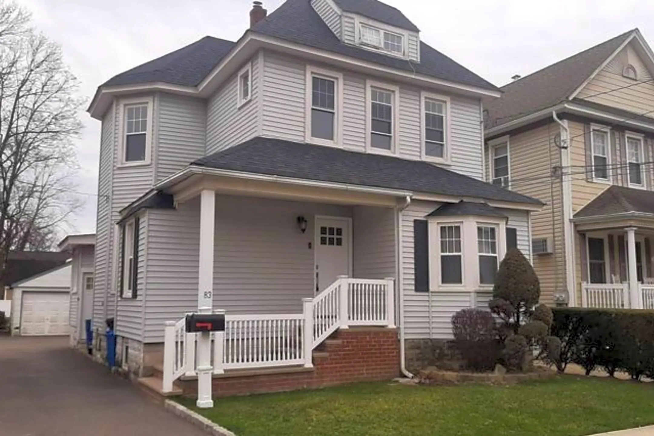 83 Mill River Ave 83 Mill River Ave unit Upper Lynbrook, NY Houses