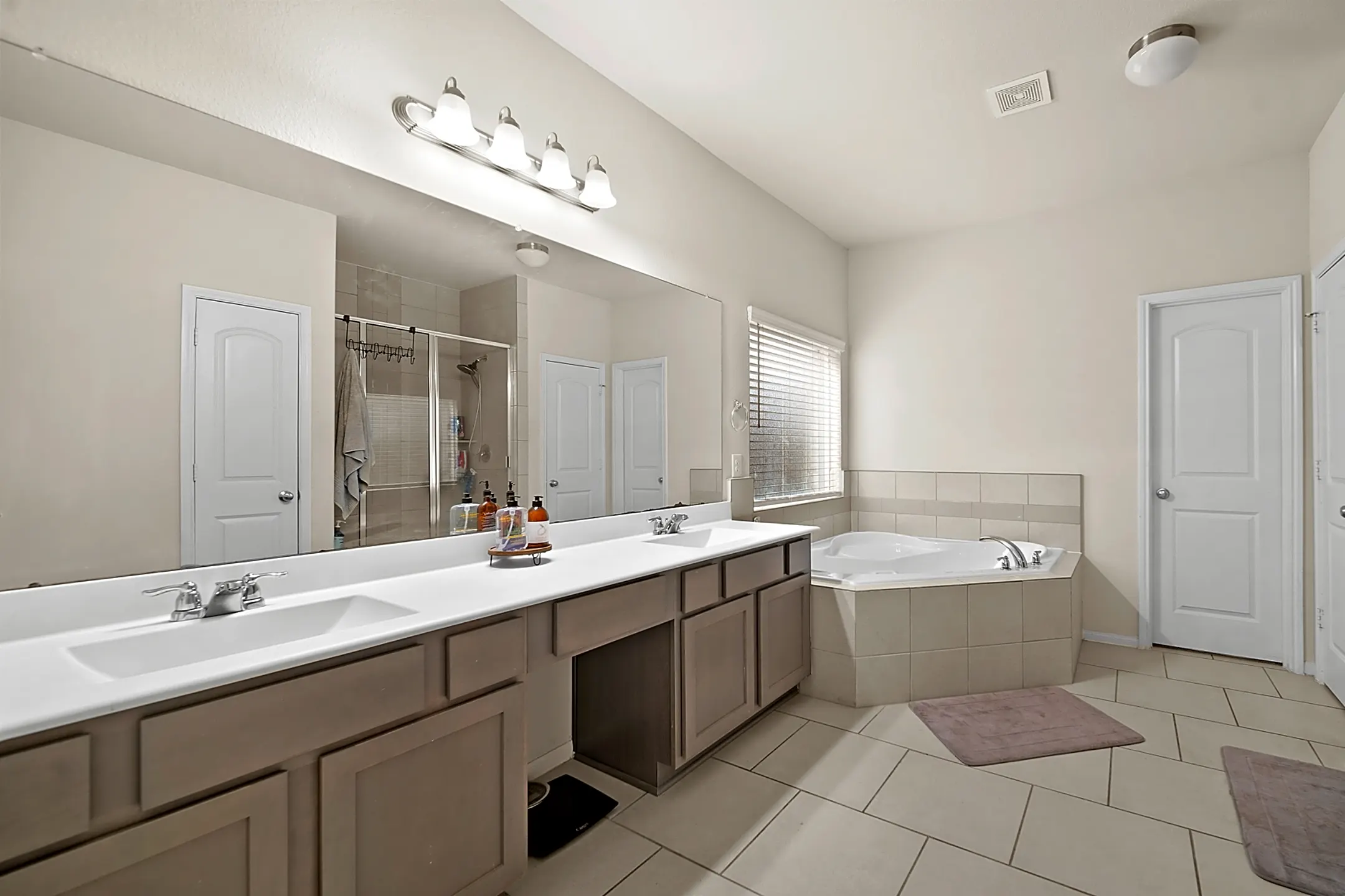 1856 Alyssa Way Alvin, TX Houses for Rent Rent.